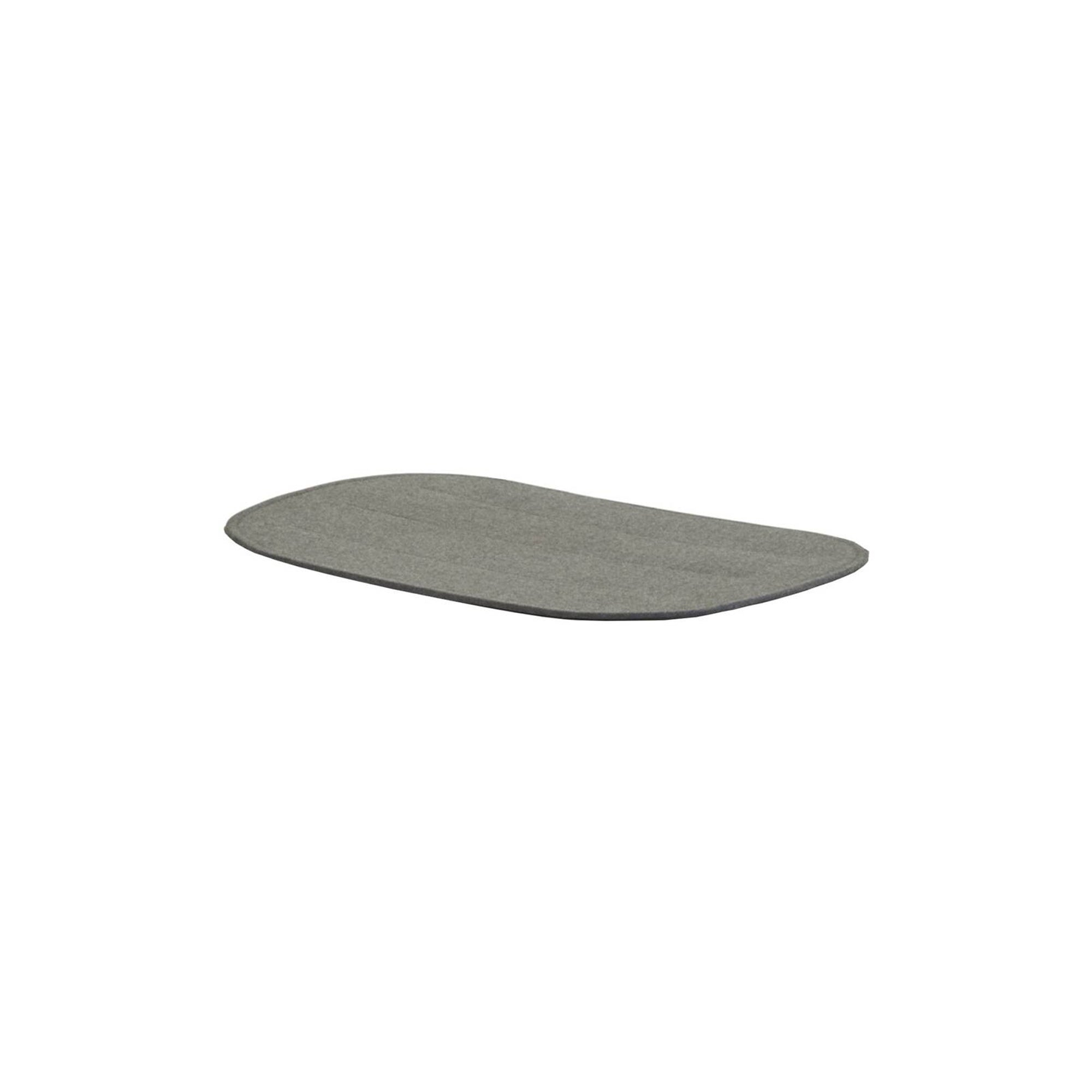 Lilium Lounge Chair: DI