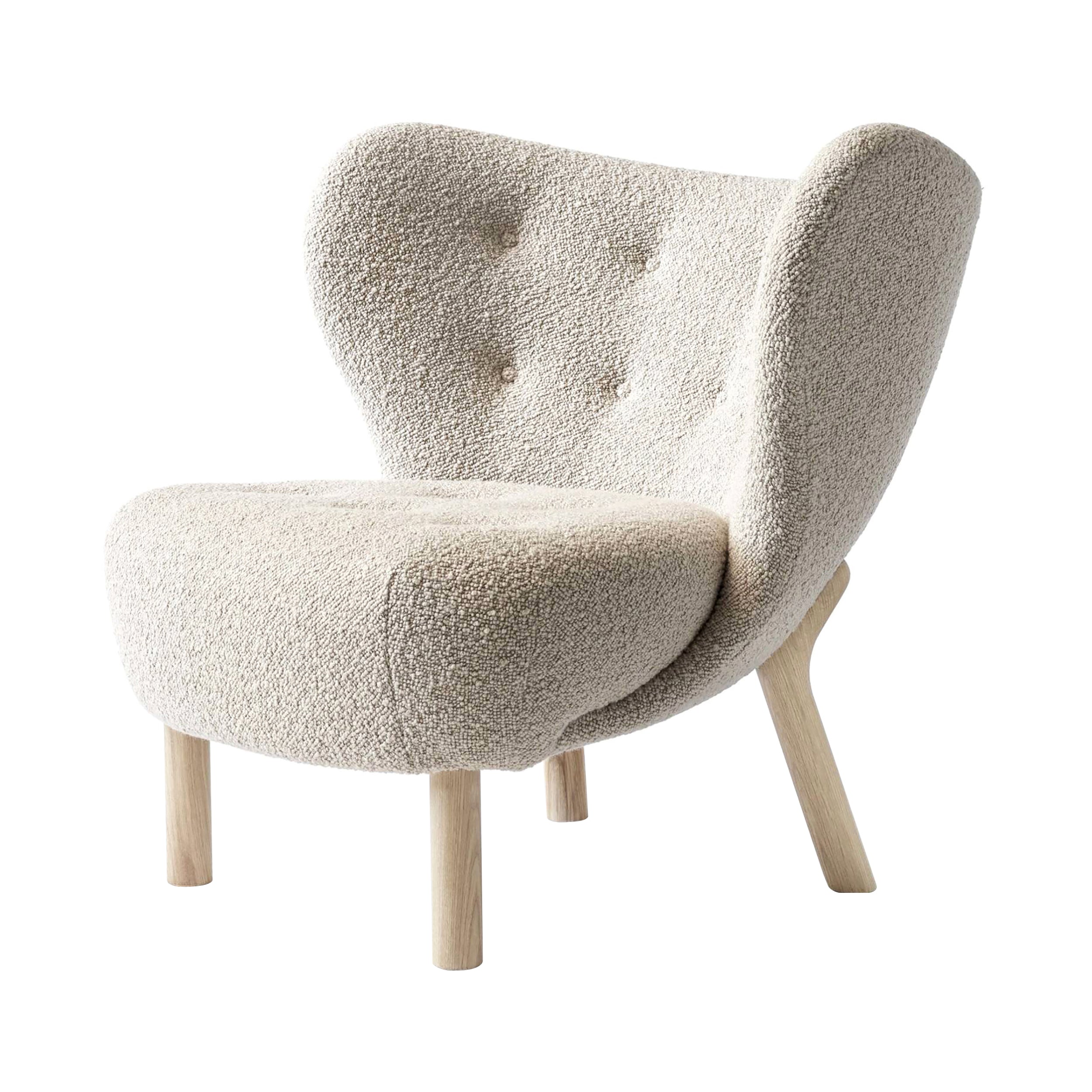 Little Petra Lounge Chair: VB1 + White Oiled Oak + Karakorum 003