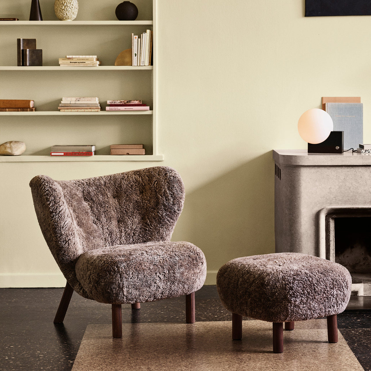 Little Petra Lounge Chair VB1 + Pouf ATD1 + LS