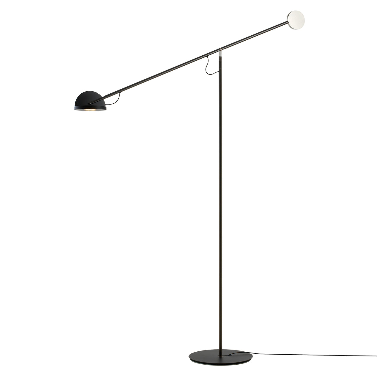 Copérnica Floor Lamp: Satin Nickel
