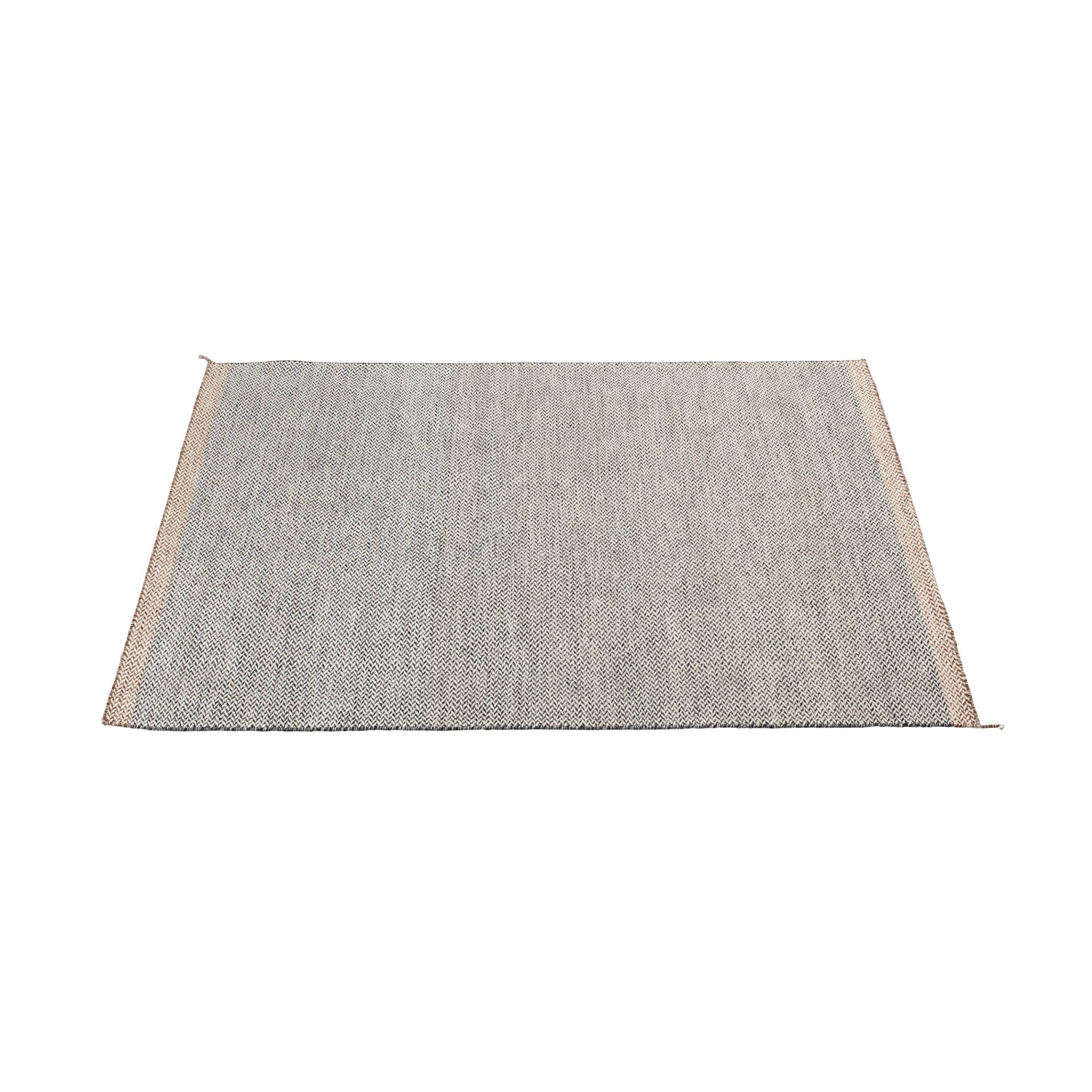 Ply Rug: Medium - 94.5