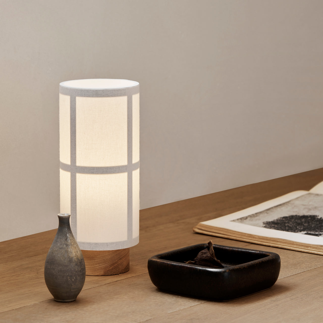 Hashira Portable Table Lamp: Quick Ship