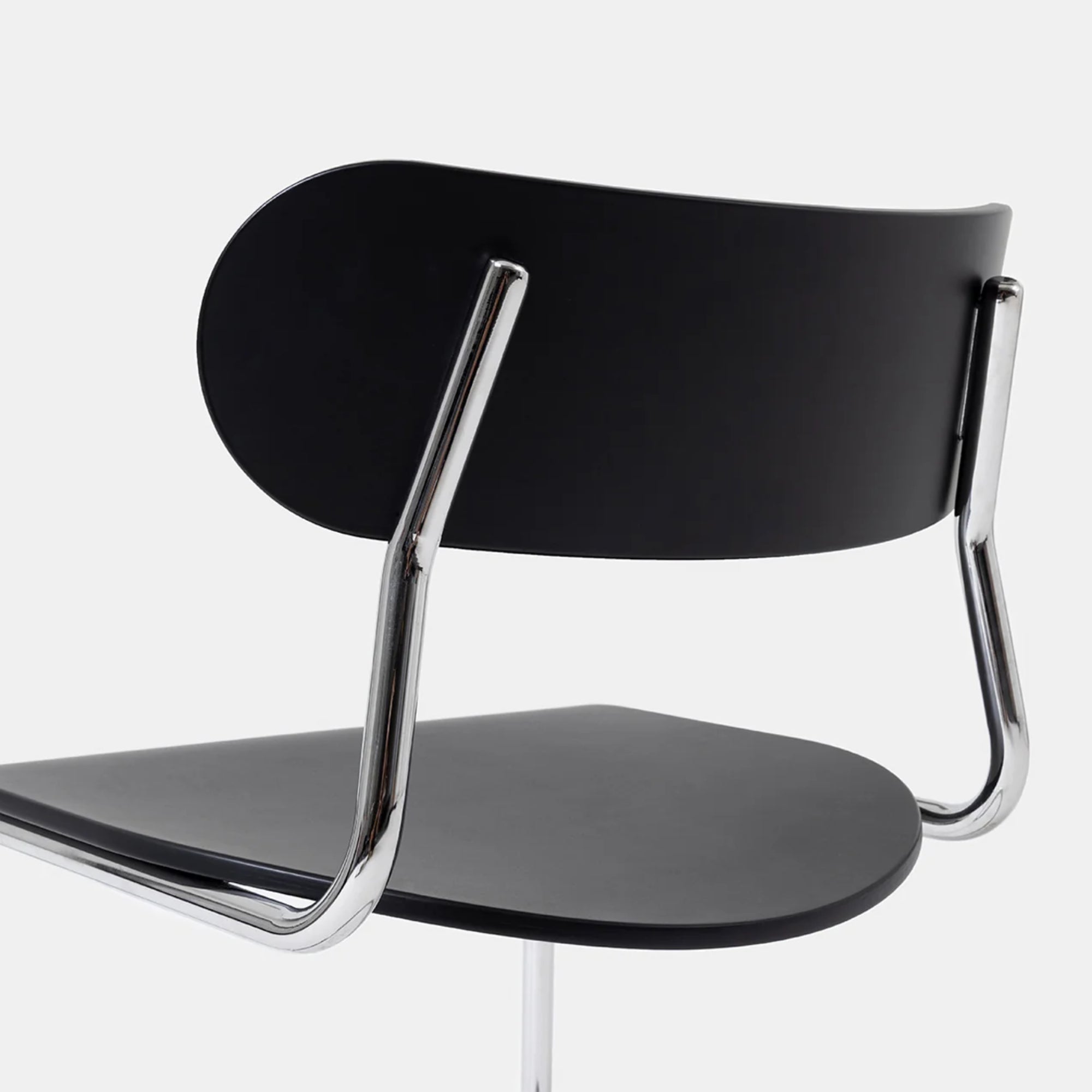 Archer Cantilever Chair