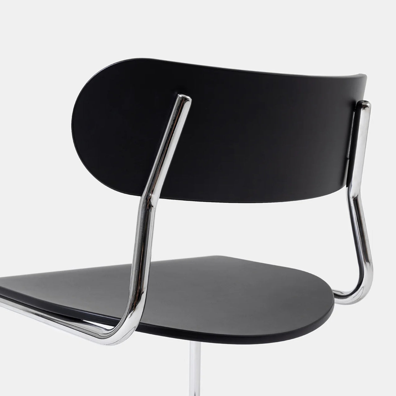 Archer Cantilever Chair
