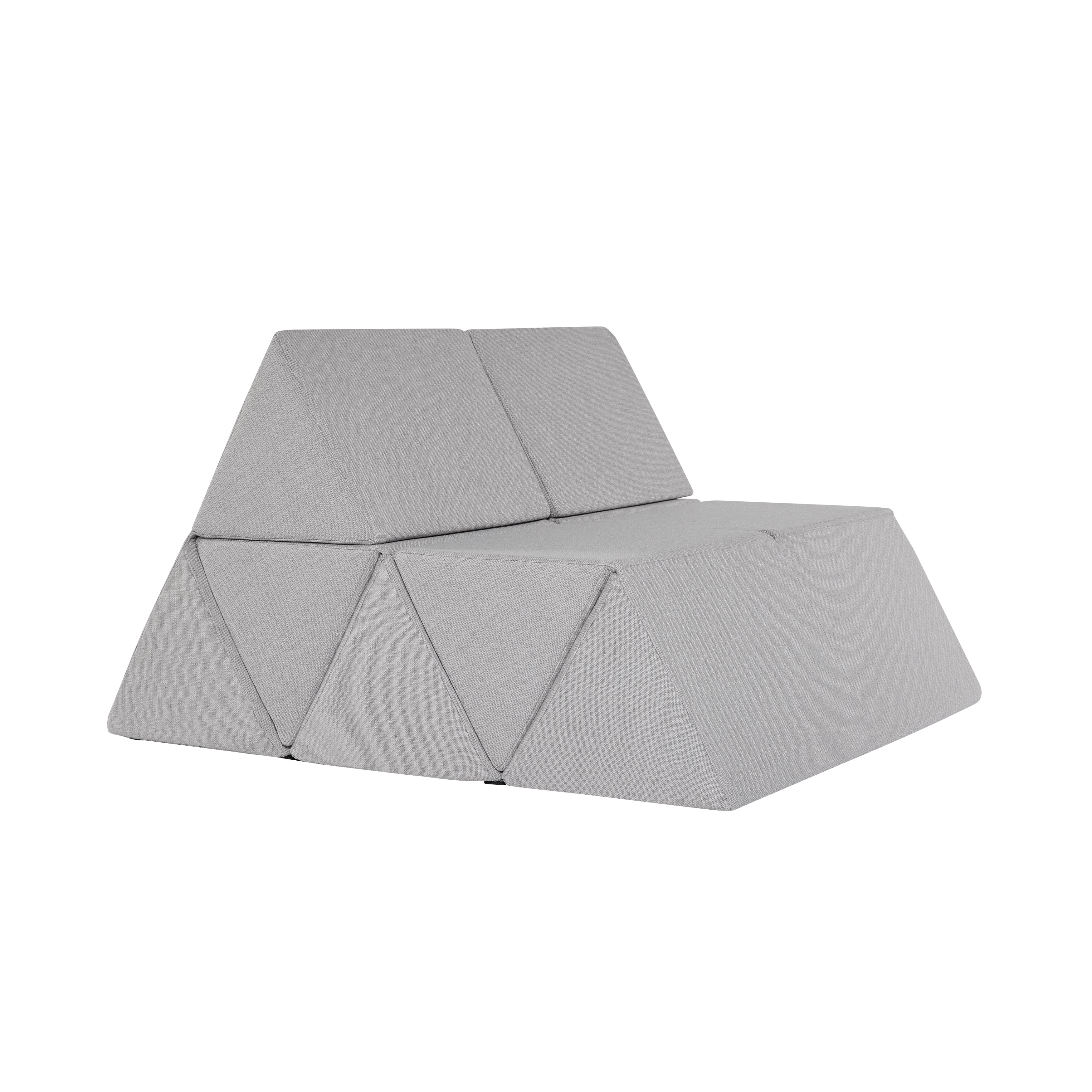 Peaks Seater Sofa: Outdoor