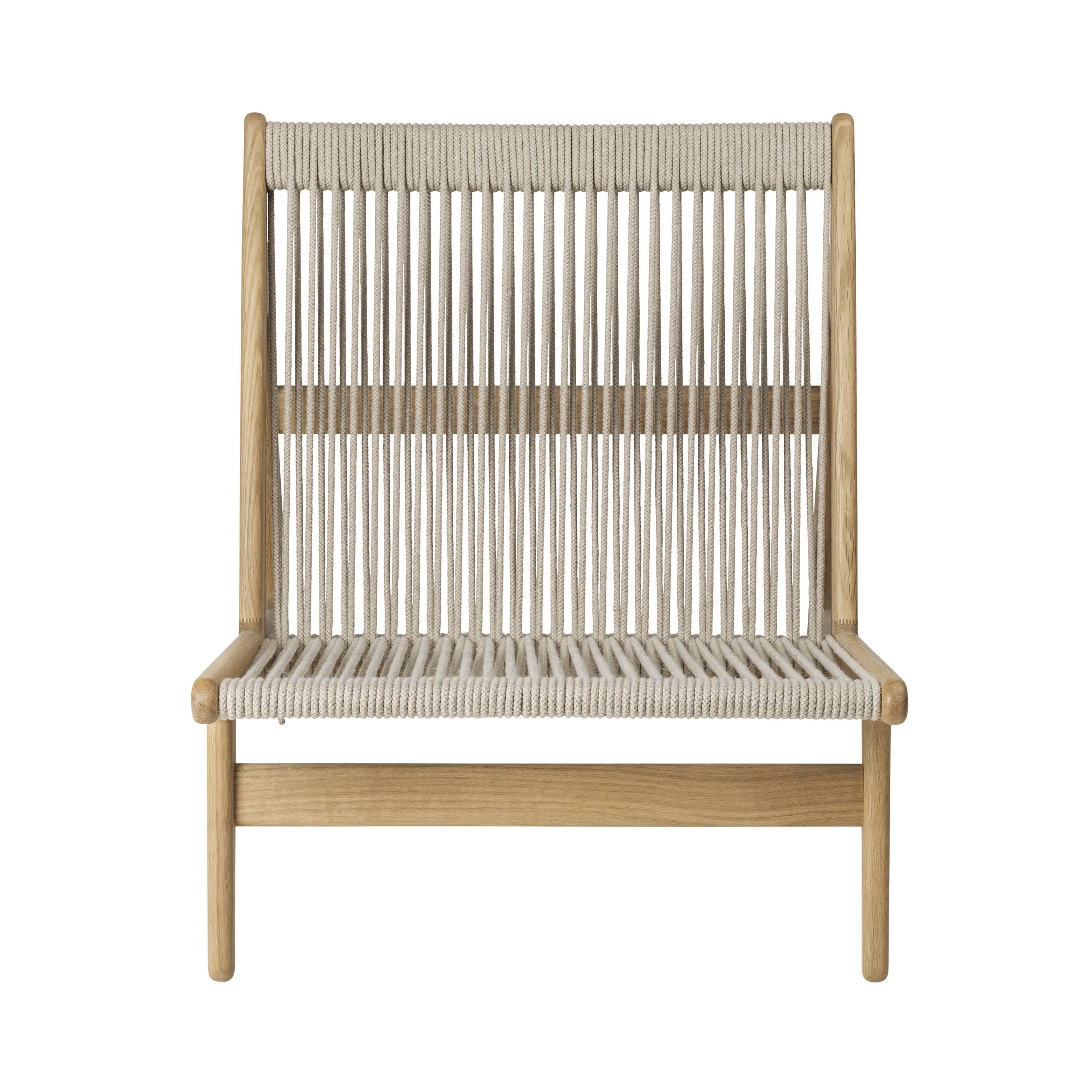 MR01 Initial Chair with Cushion: Solid Oak