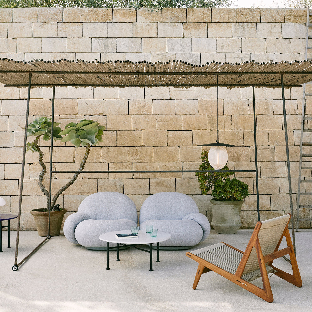 MR01 Initial Lounge Chair: Outdoor + LS