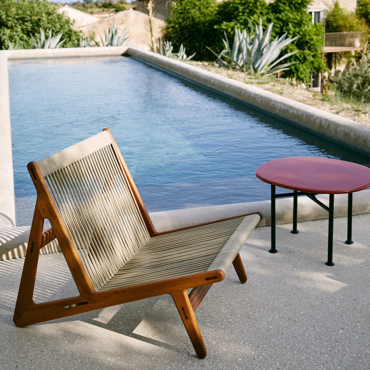 MR01 Initial Lounge Chair: Outdoor + LS