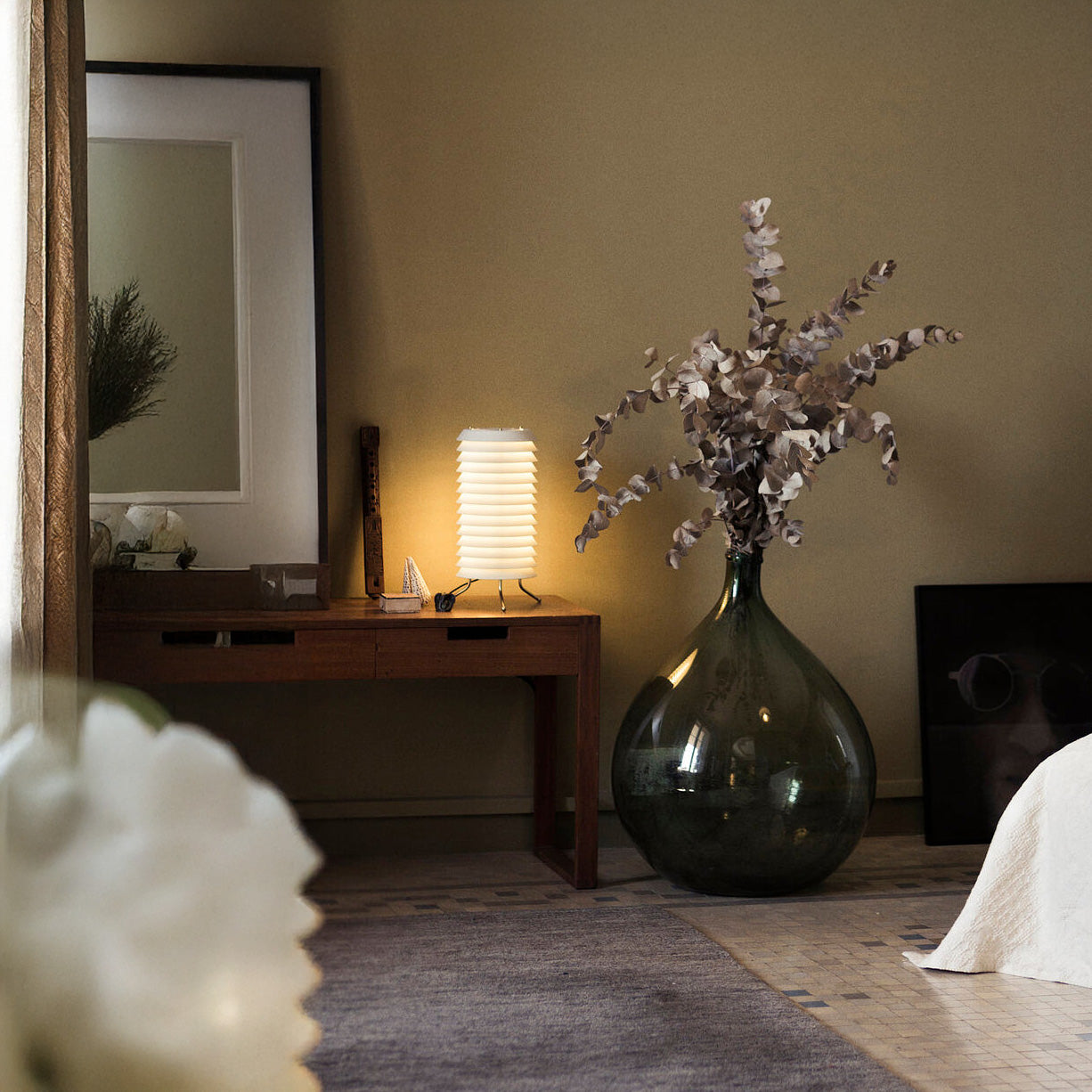 Maija Table Lamp