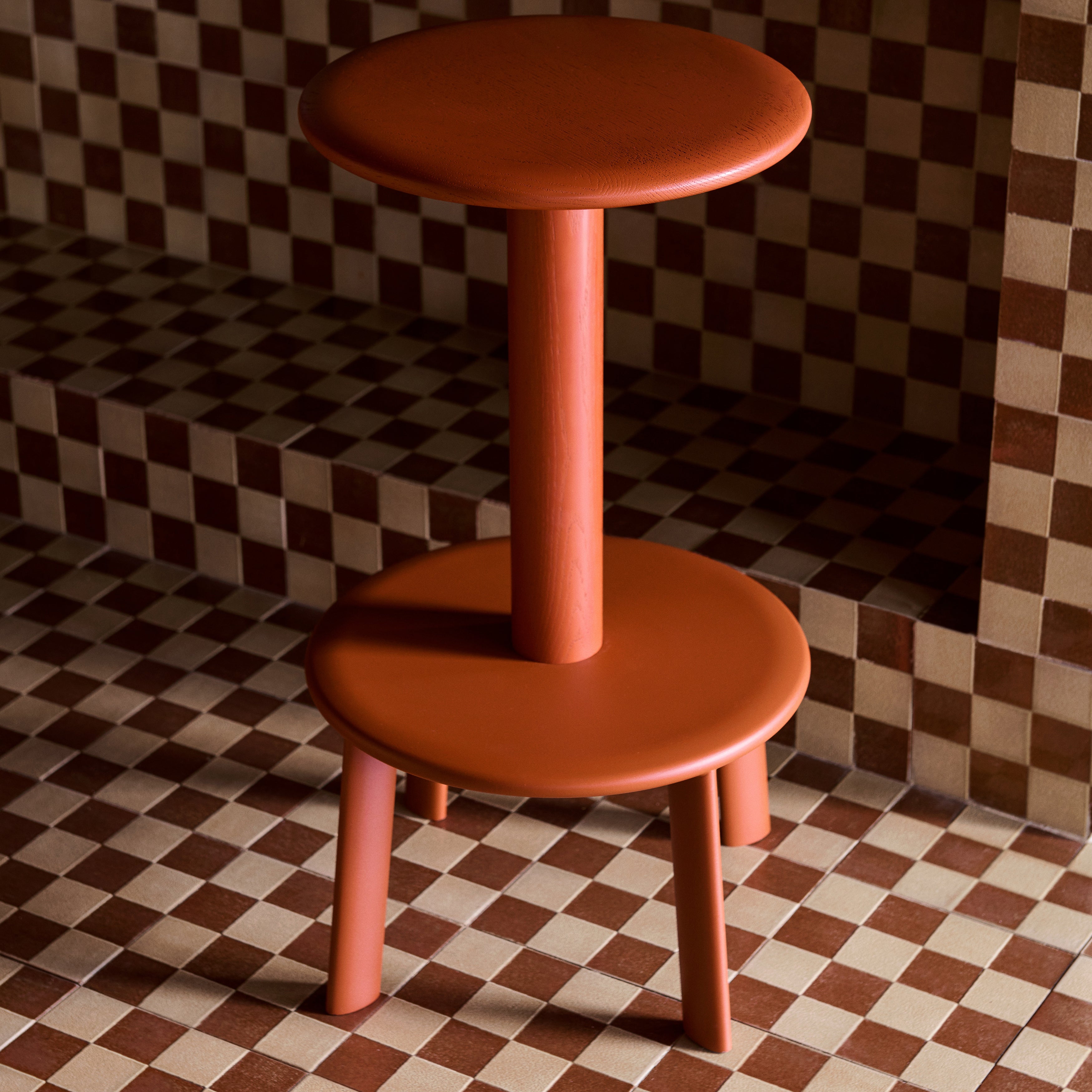 Massif Bar + Counter Stool: AV40 + AV39 + LS
