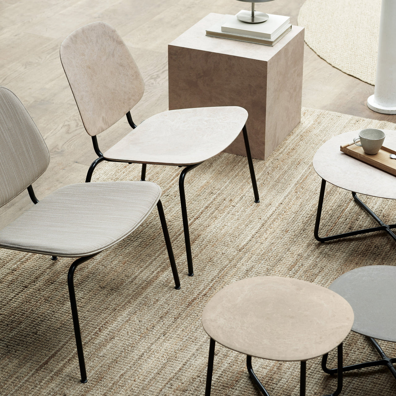 Compound Lounge Chair: Front Upholstered