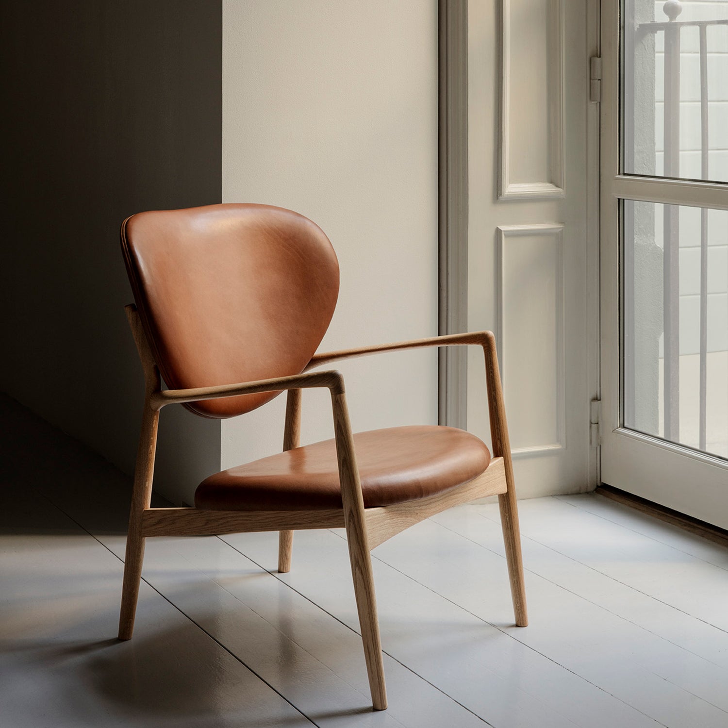 Medallion Chair: LS