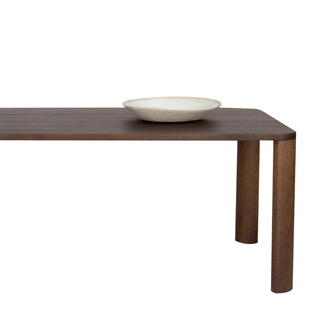 Moci Dining Table