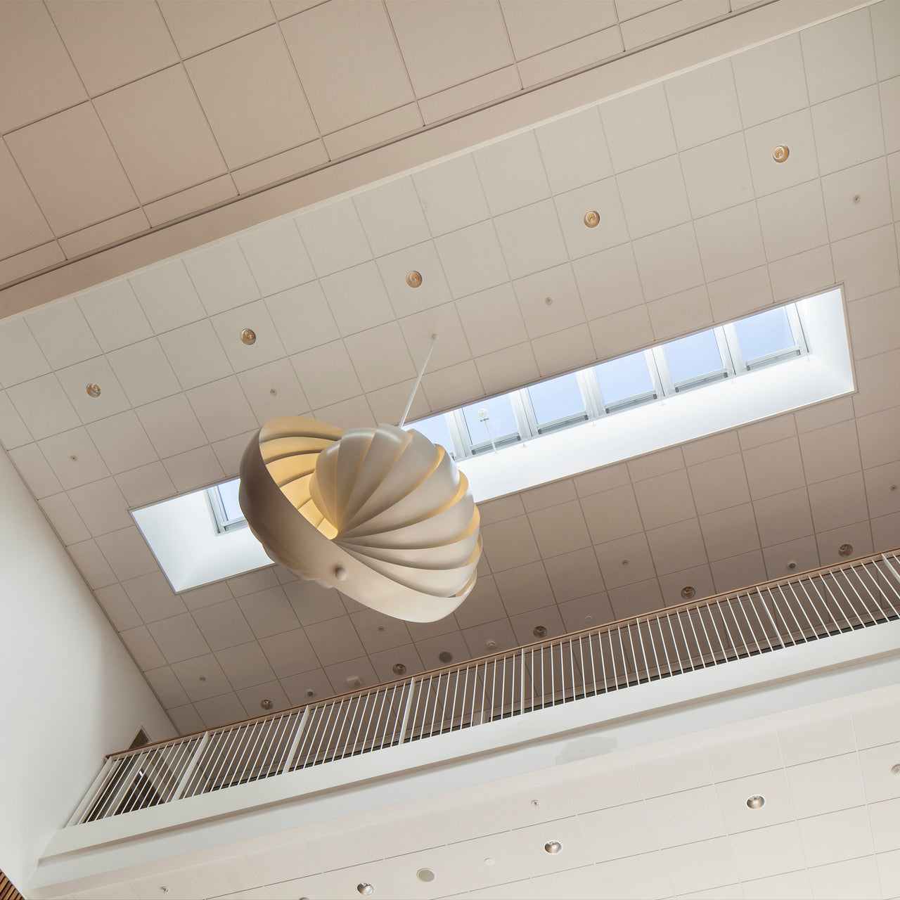 Moon XXXL Pendant Light