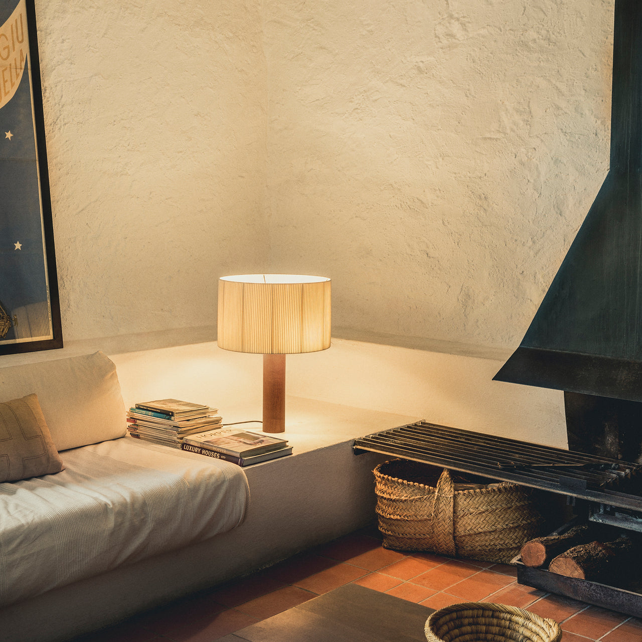 Moragas Table Lamp