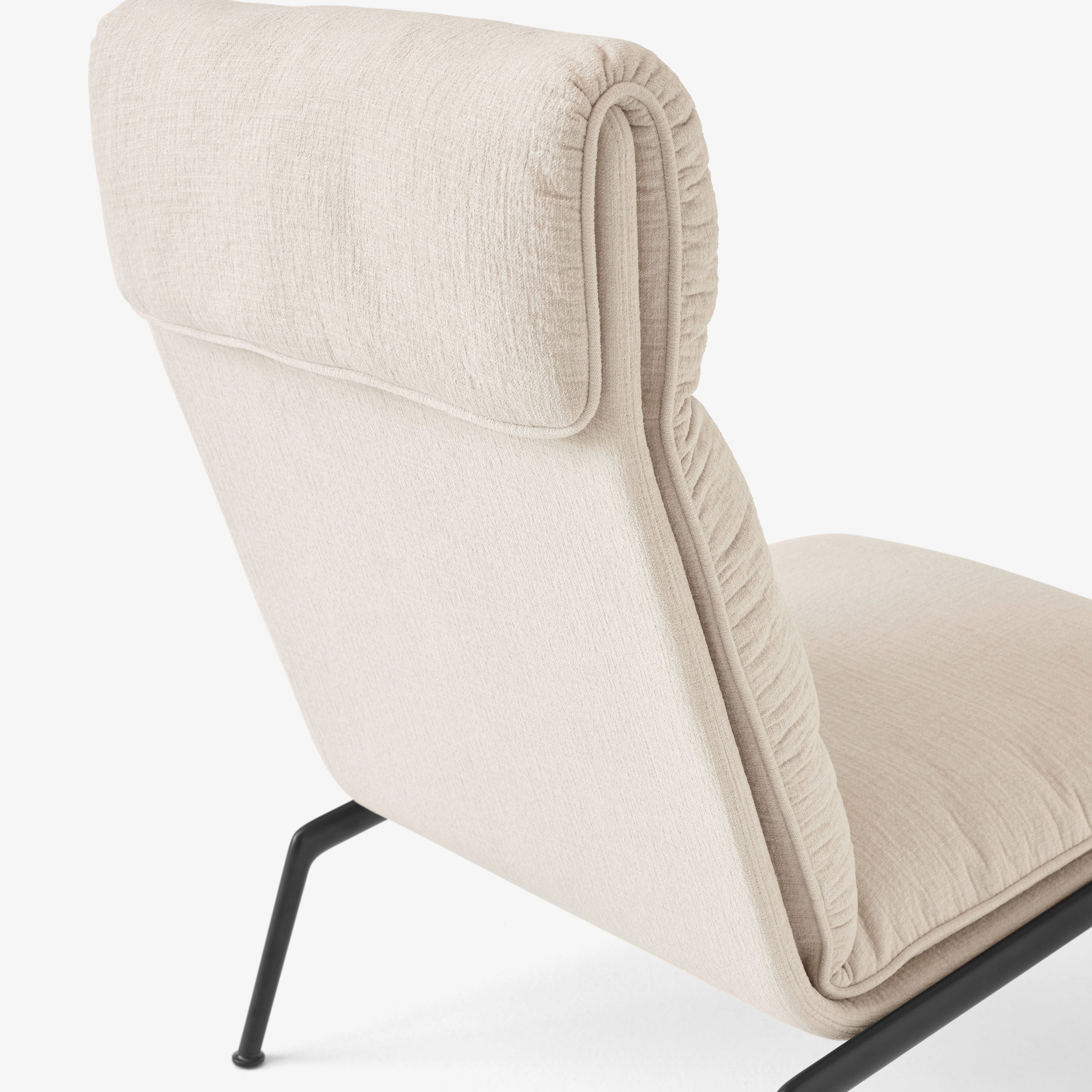 Muno LN16 Highback Lounge Chair