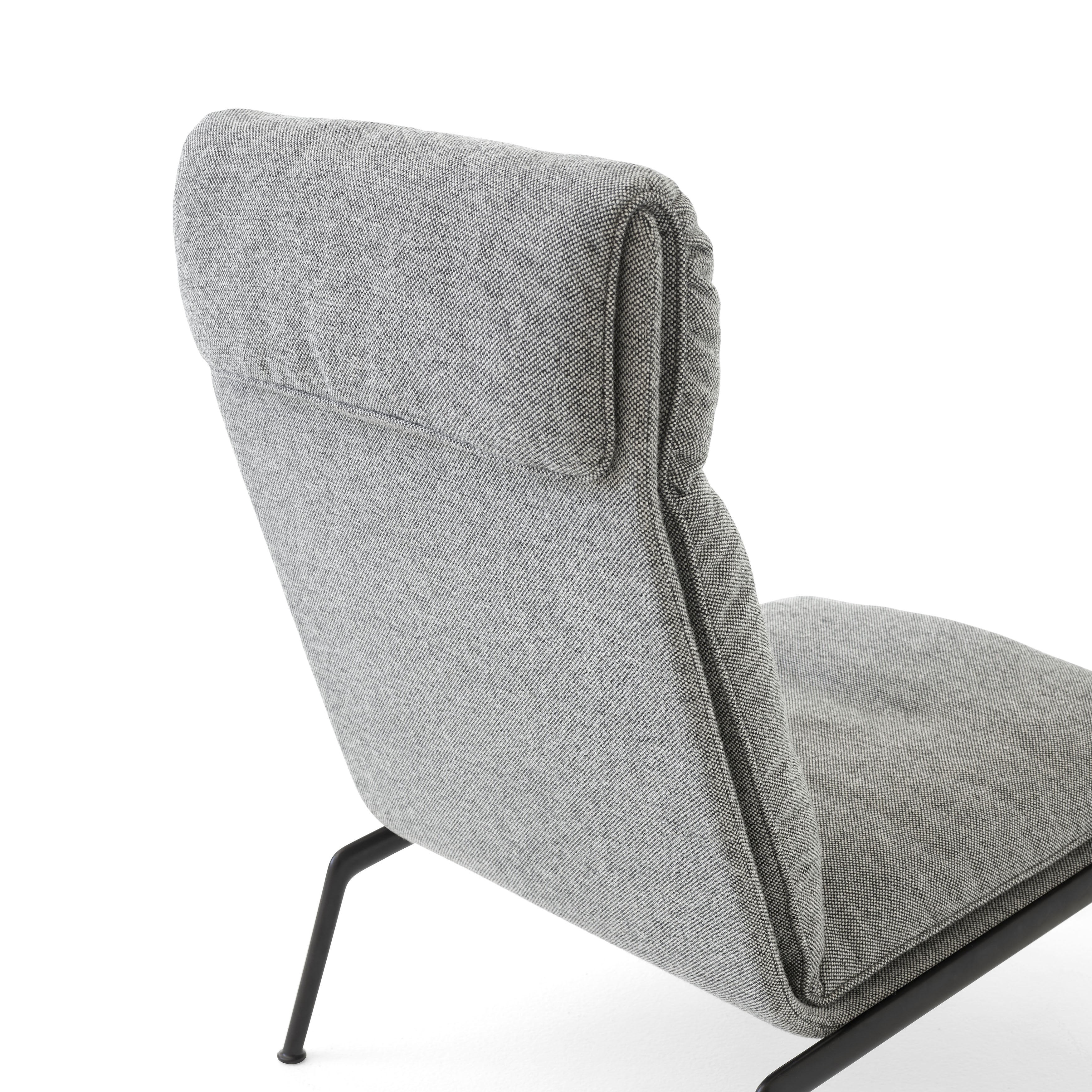 Muno LN16 Highback Lounge Chair