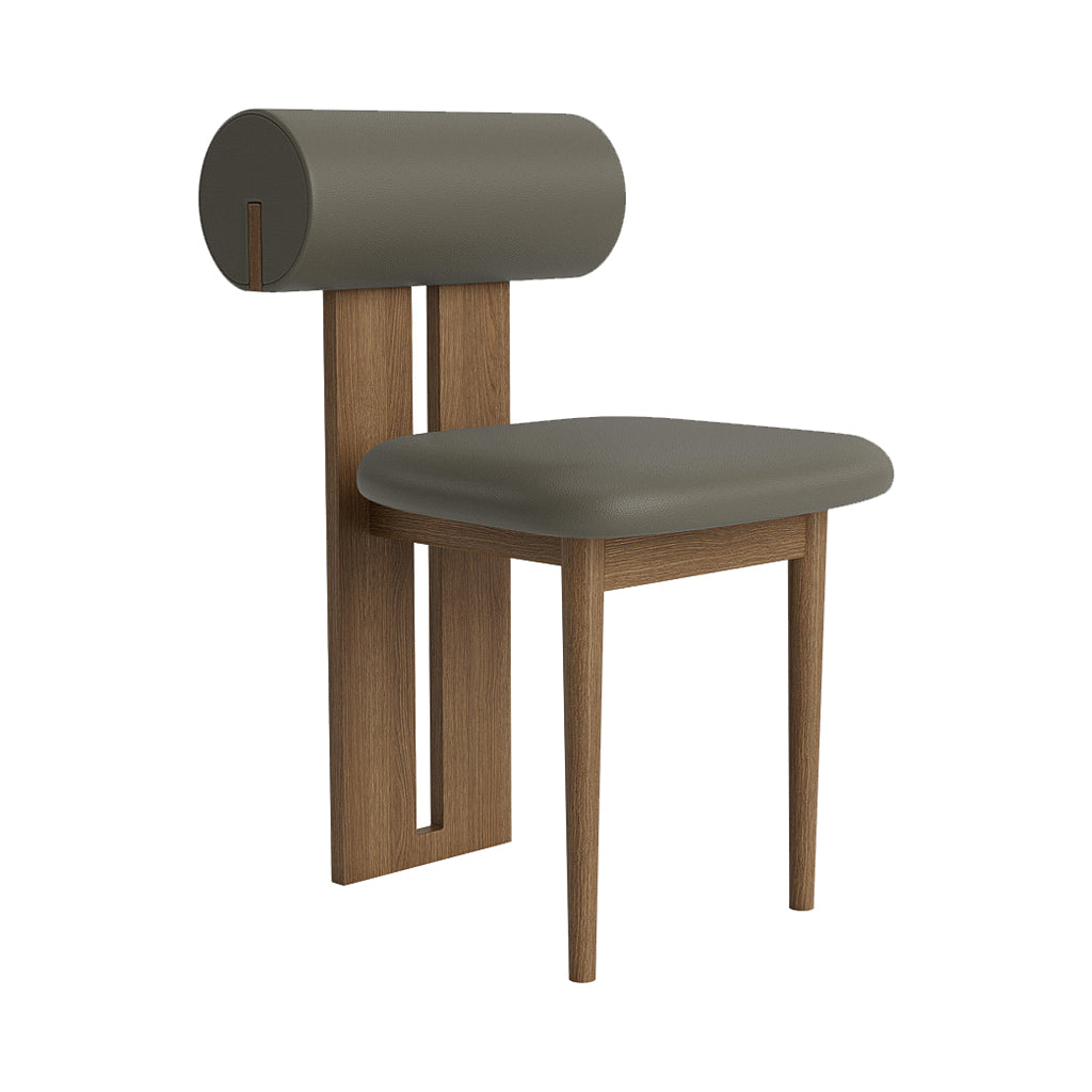 Hippo Chair: Light Smoked Oak