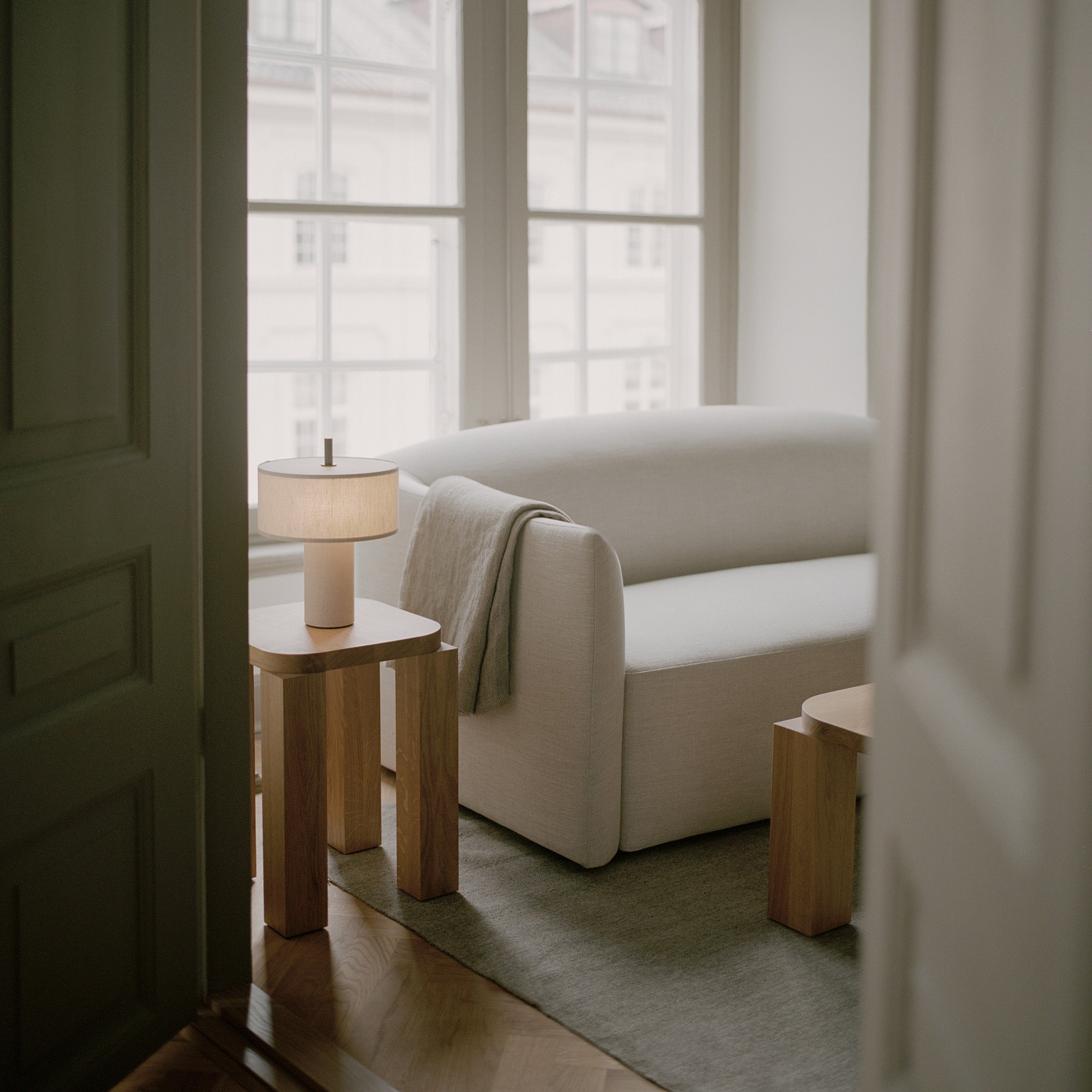 Margin Portable Table Lamp