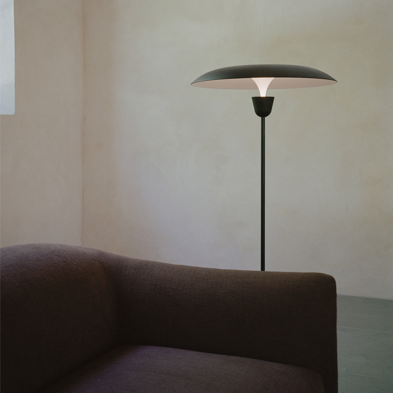 Kantarell Floor Lamp