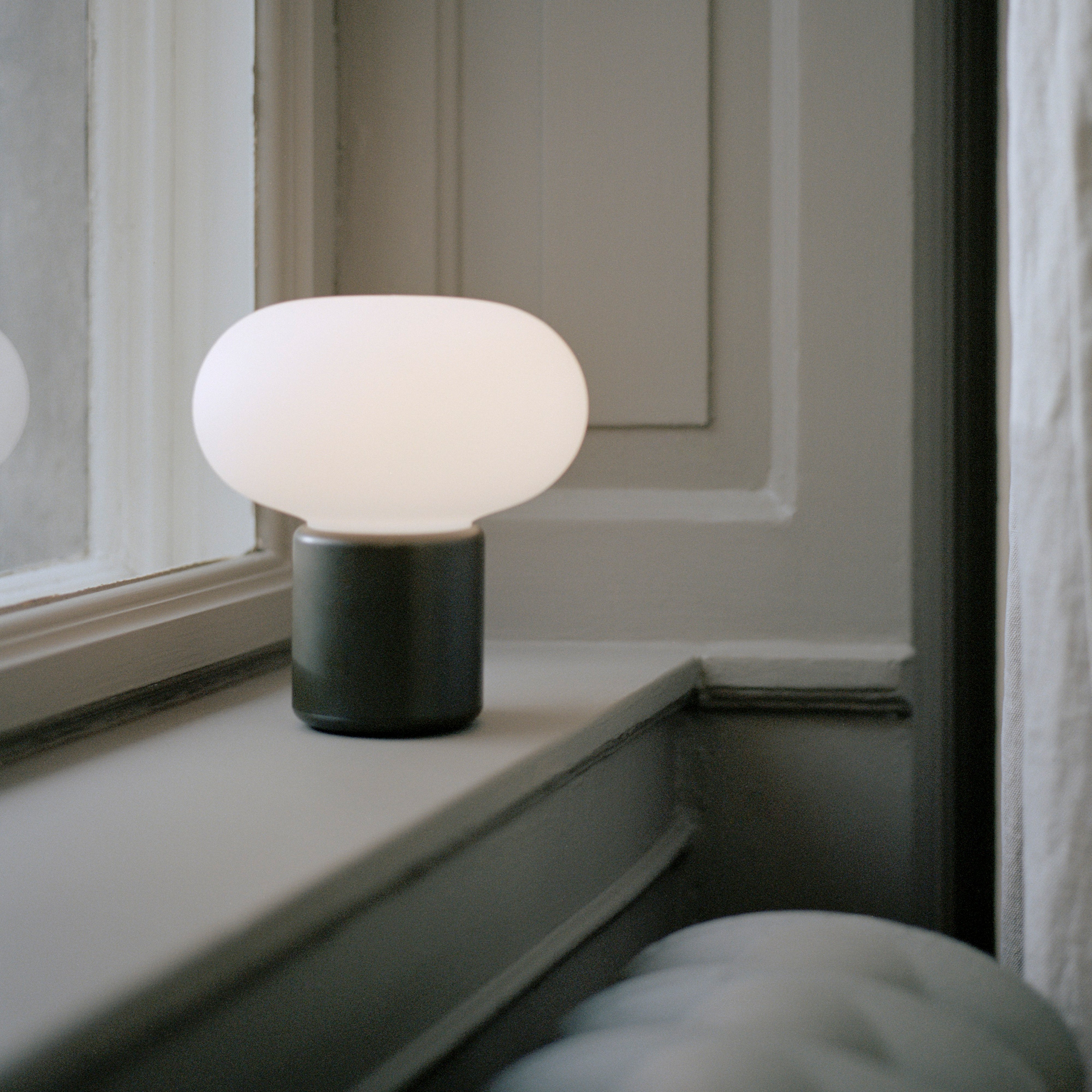 Karl-Johan Portable Table Lamp