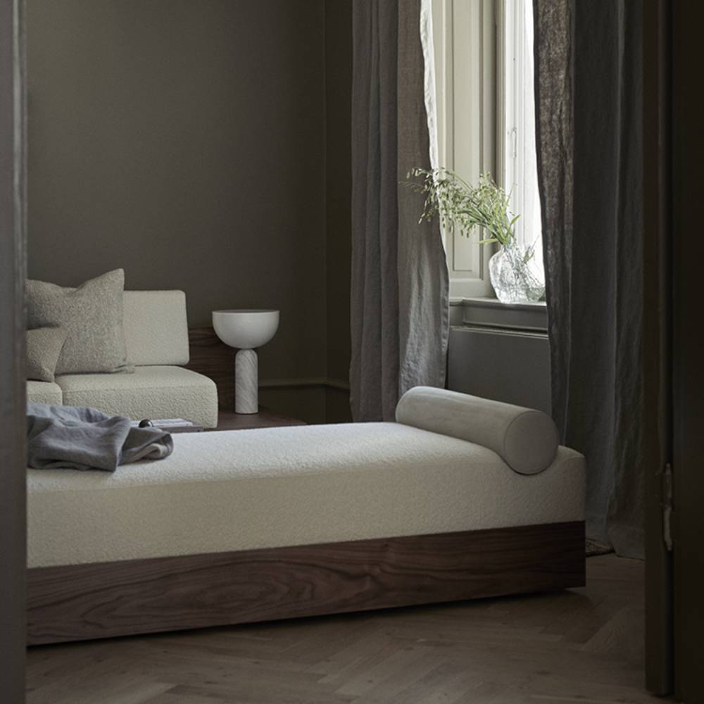 Mass Daybed with Cushion