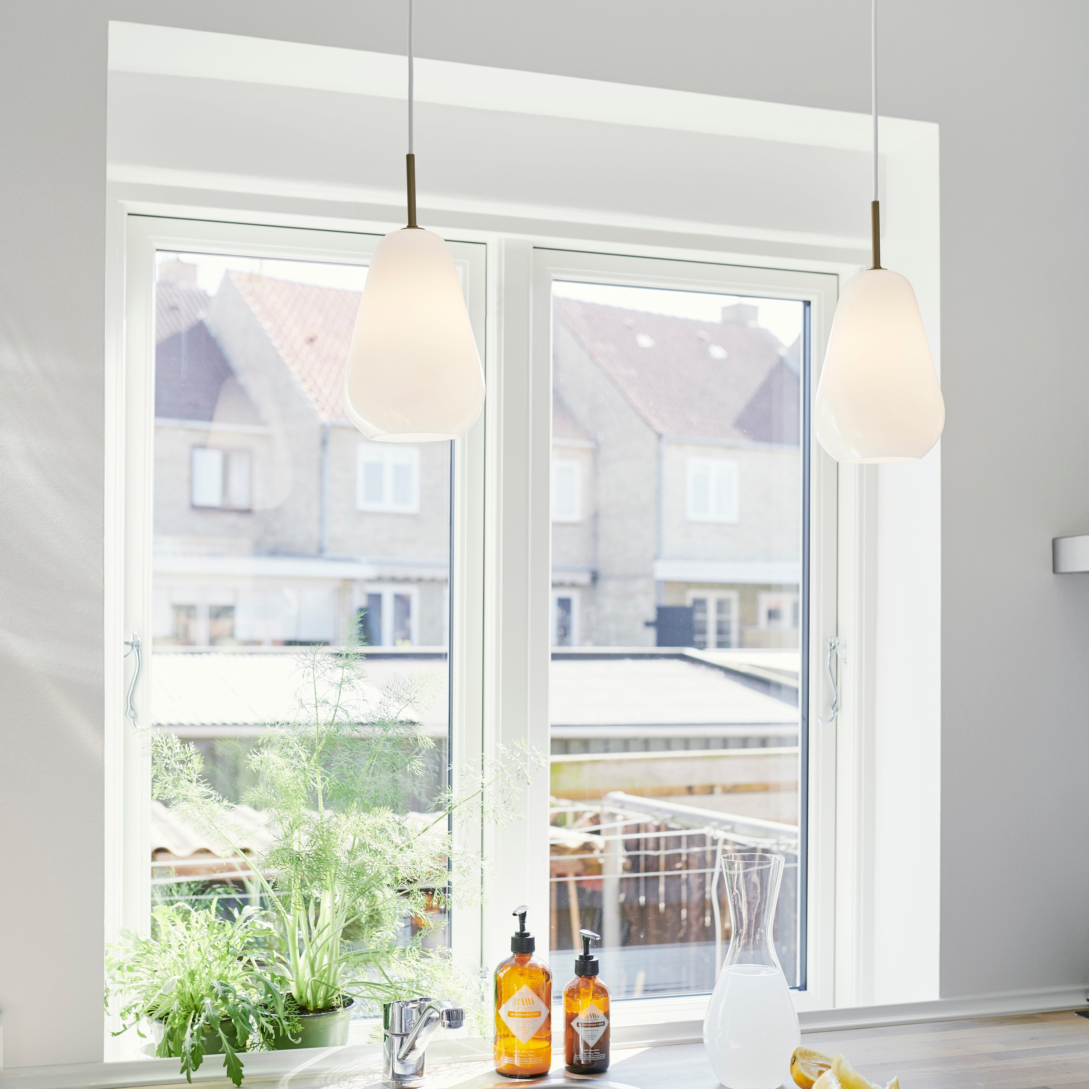 Anoli 1 Pendant