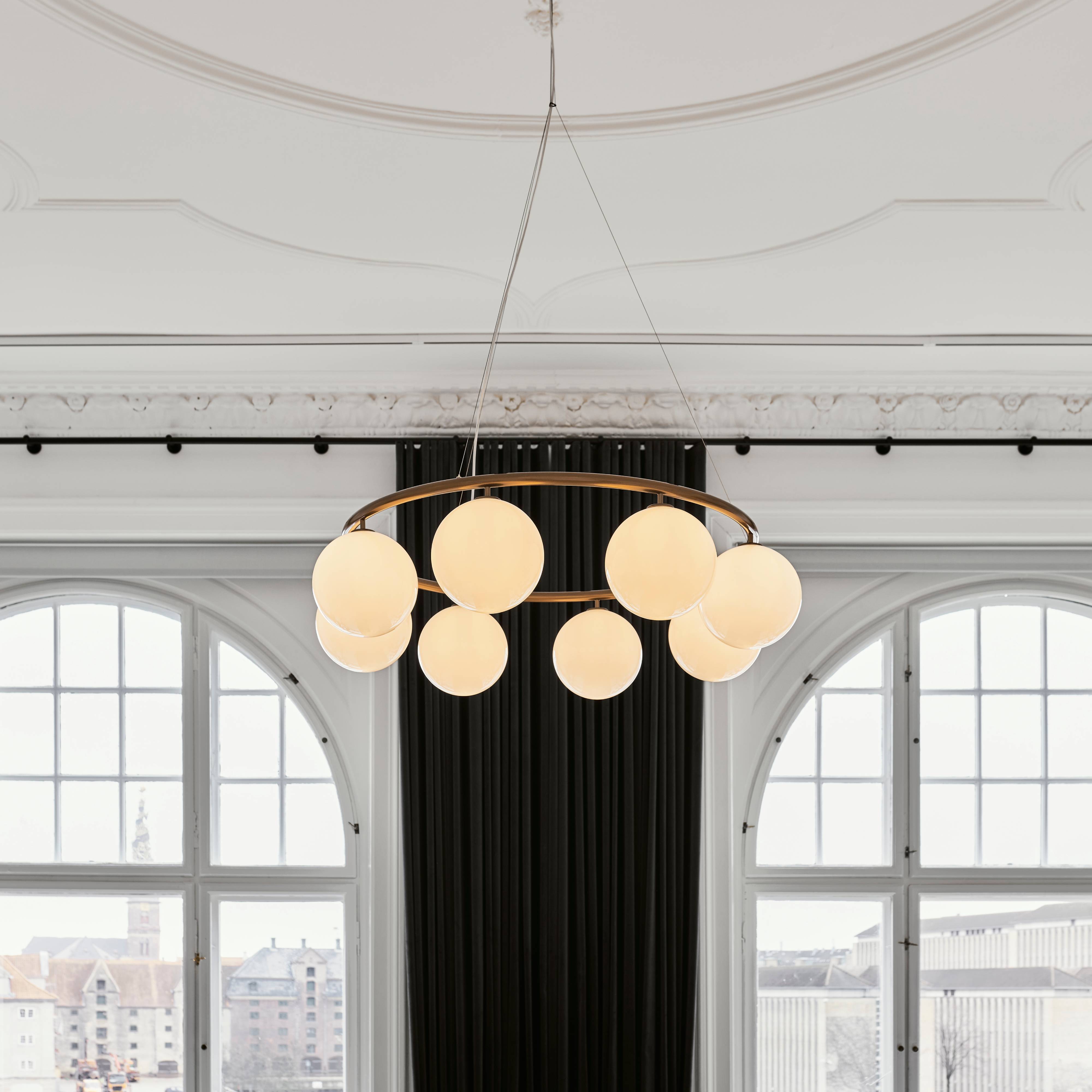 Miira 8 Circular Chandelier