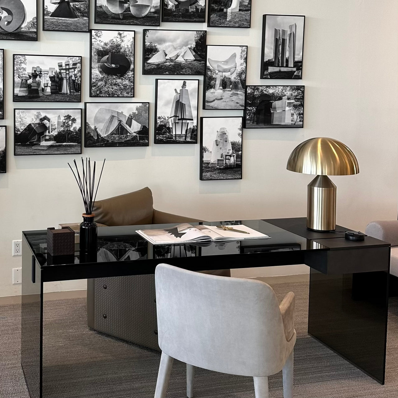 Atollo Table Lamp: Metal