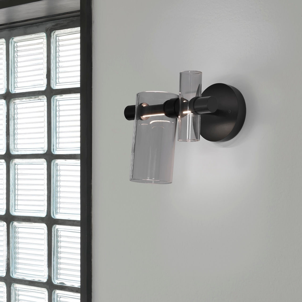 Dancing Glass Wall Lamp