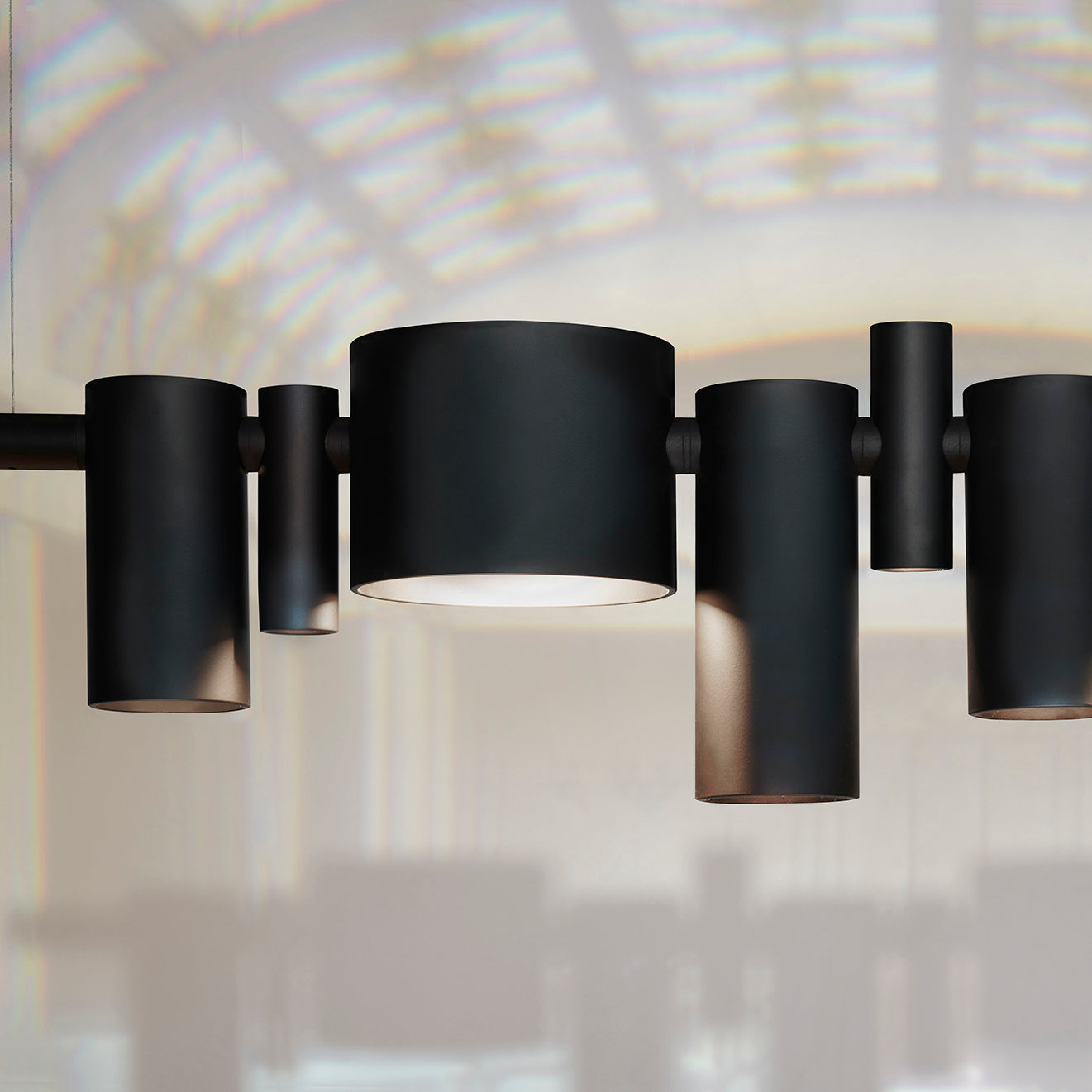 Dancing Queen Suspension Light