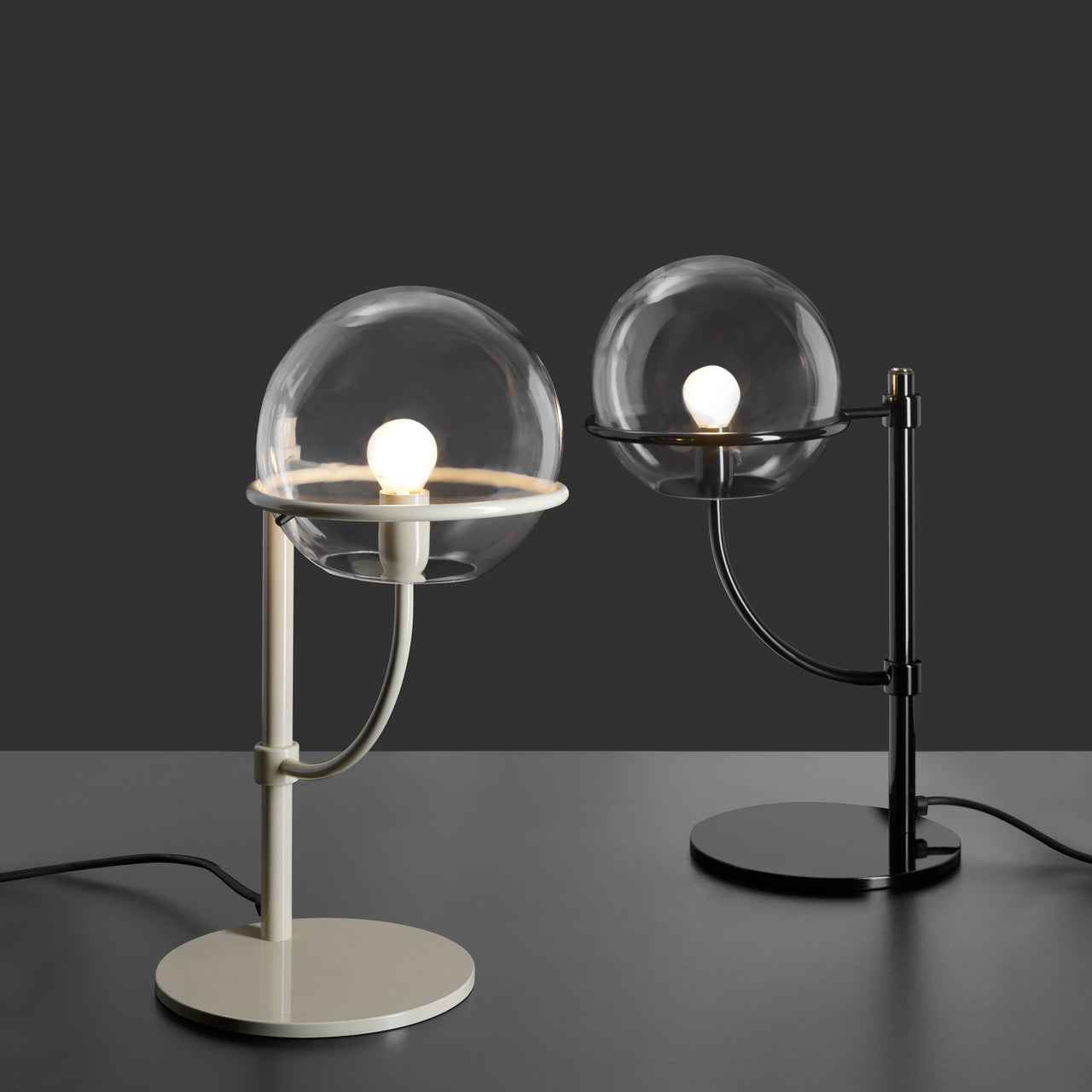 Lyndon Table Lamp: Outdoor