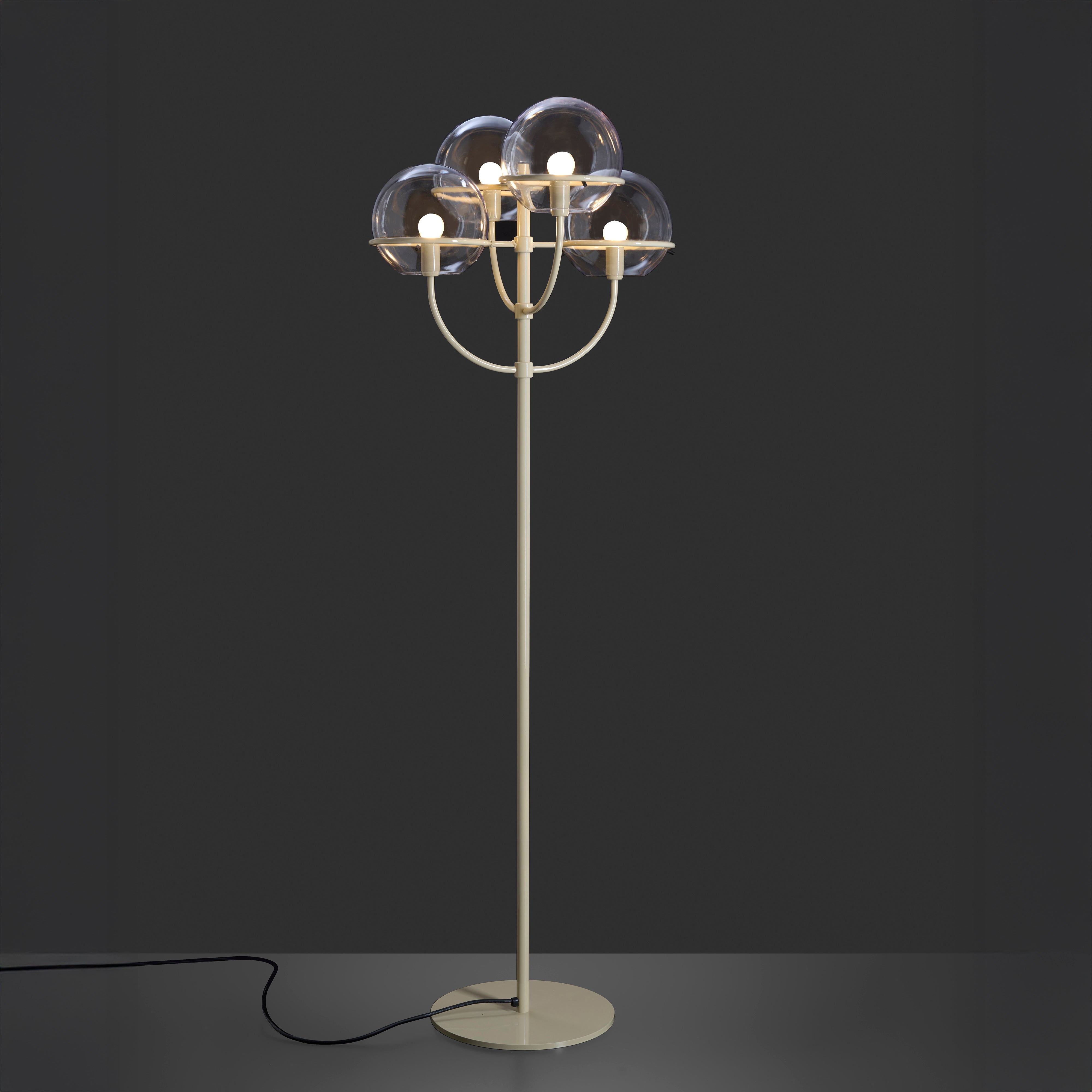 Lyndon Small Floor Lamp: Outdoor