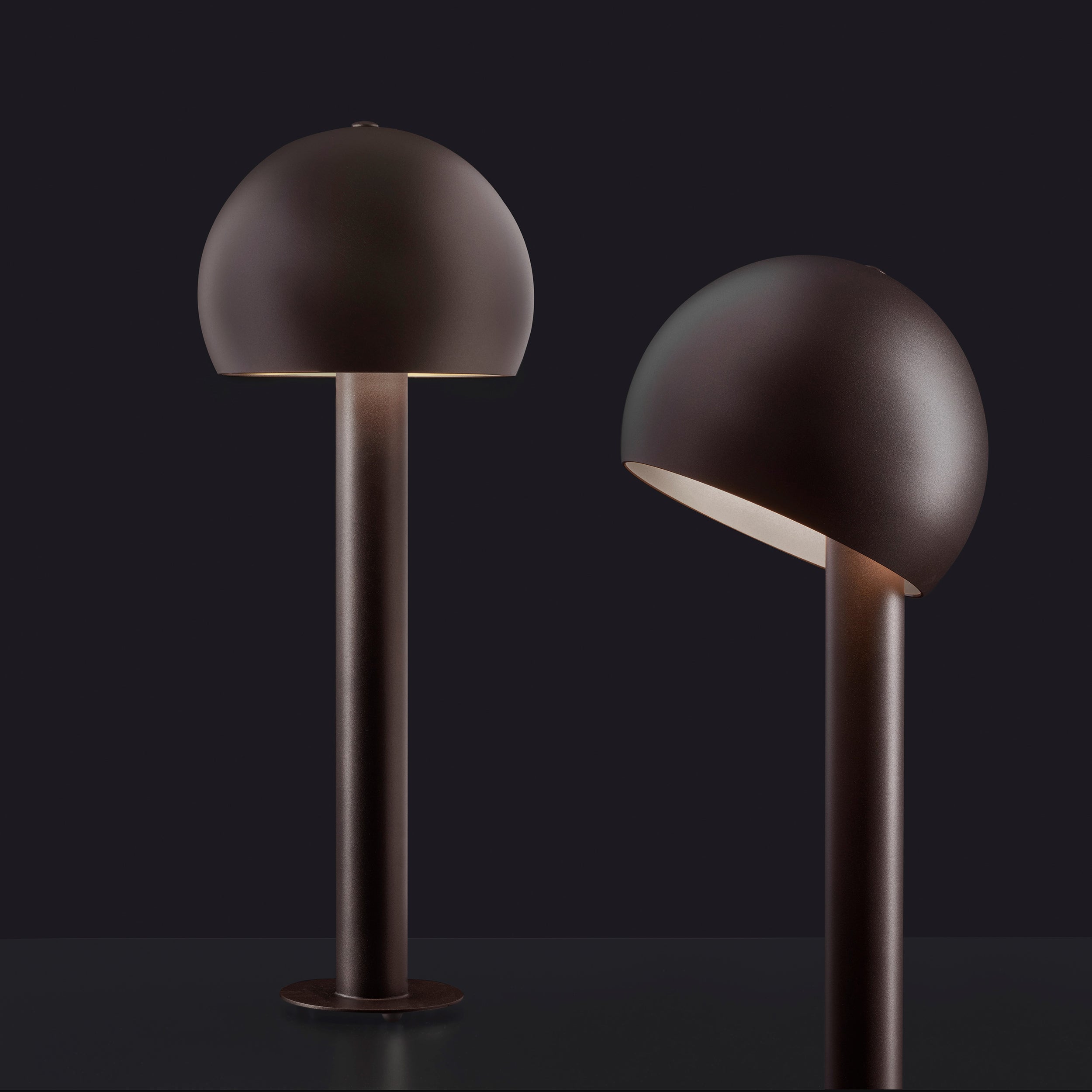 Otto Floor Lamp: Outdoor