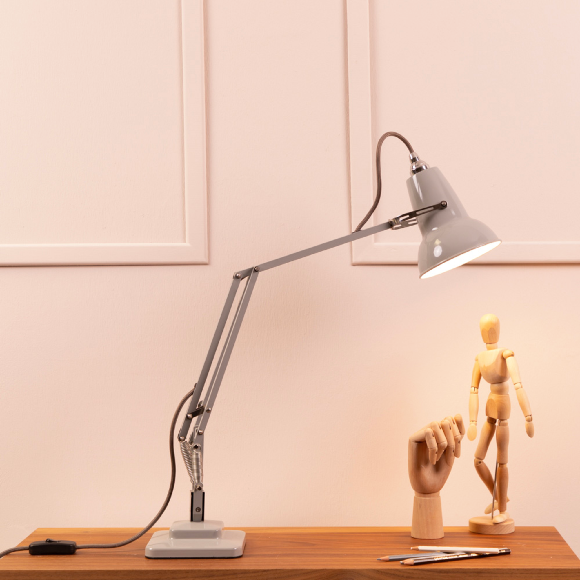 Original 1227 Mini Desk Lamp: LS