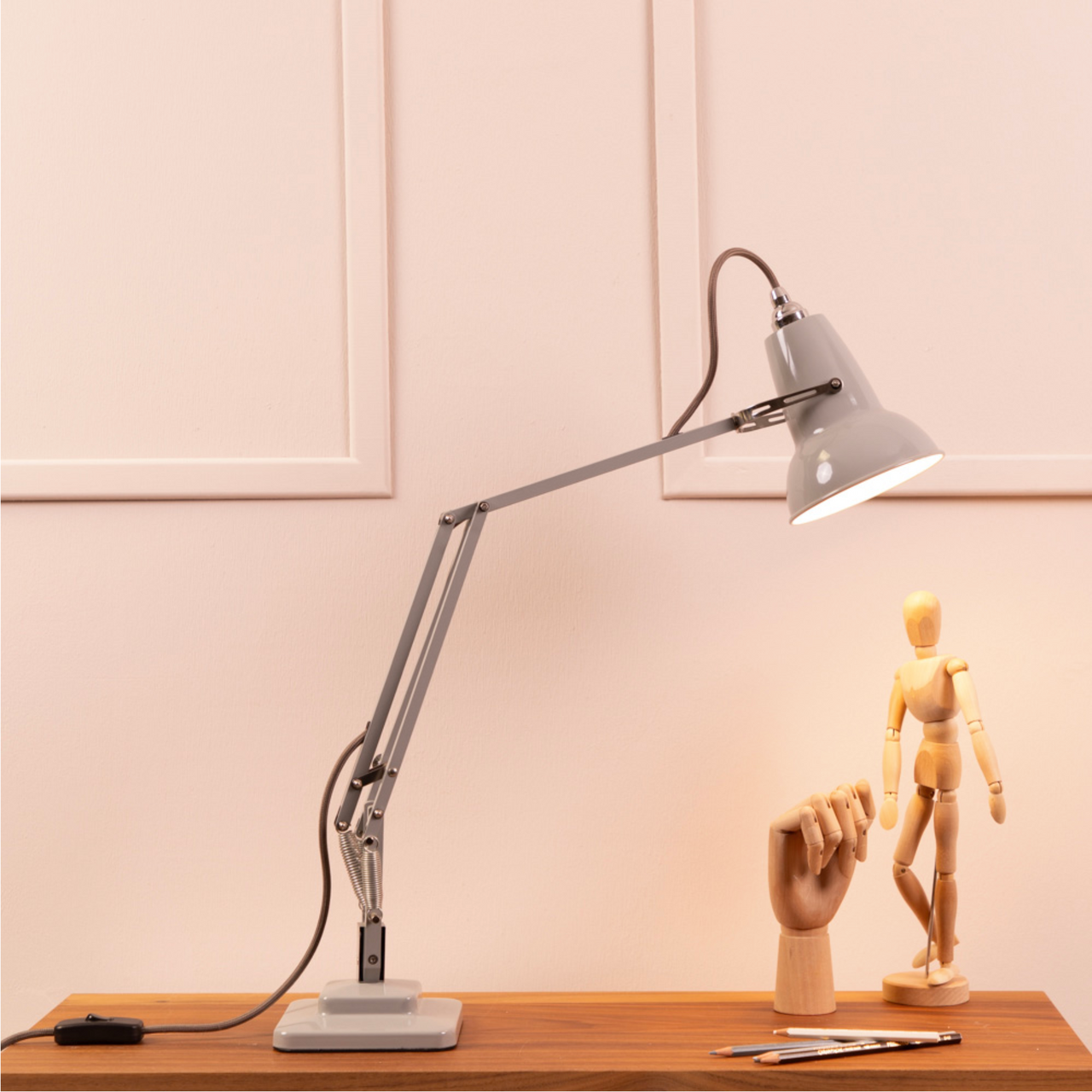 Original 1227 Mini Desk Lamp: LS