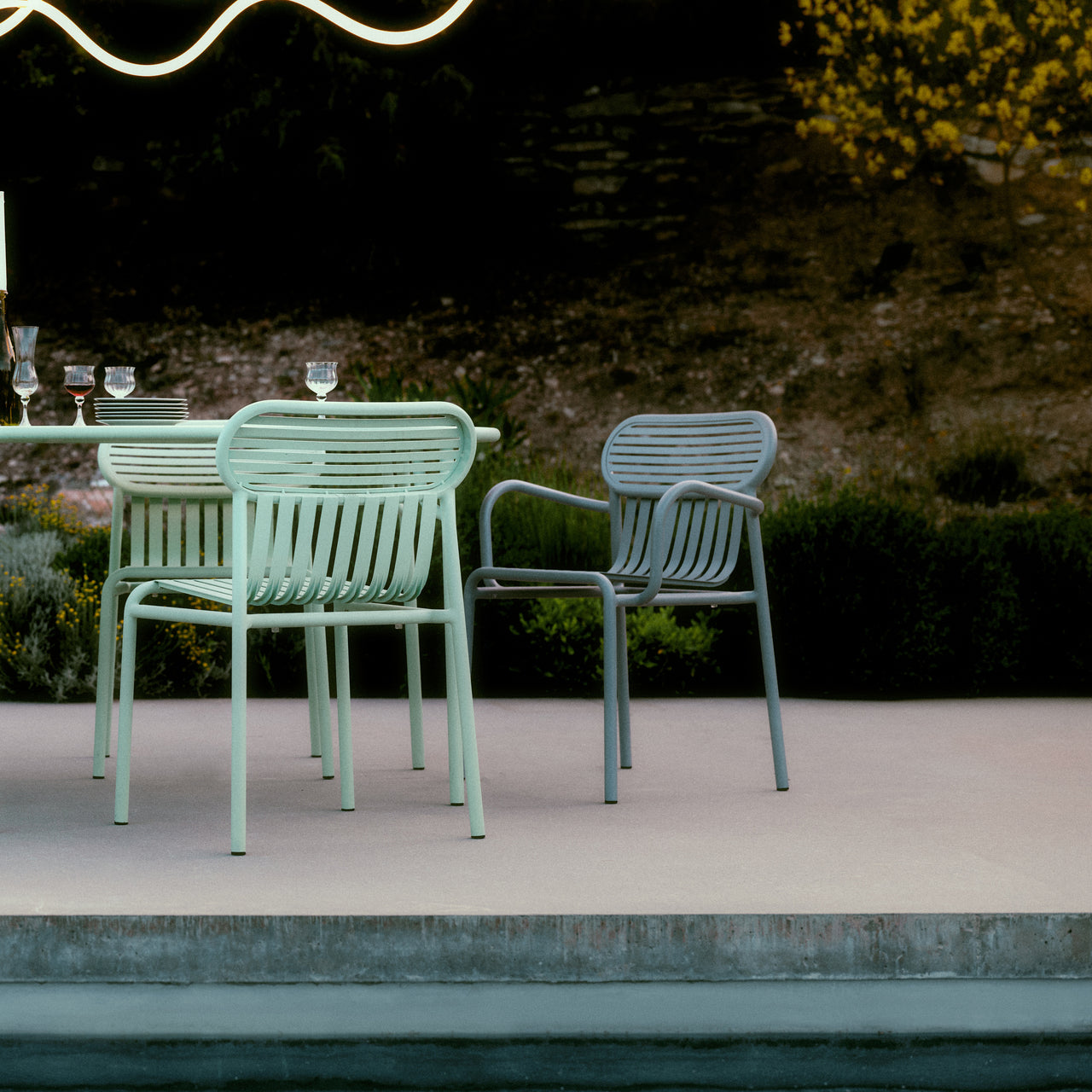 Week-End Stacking Armchair: Set of 2