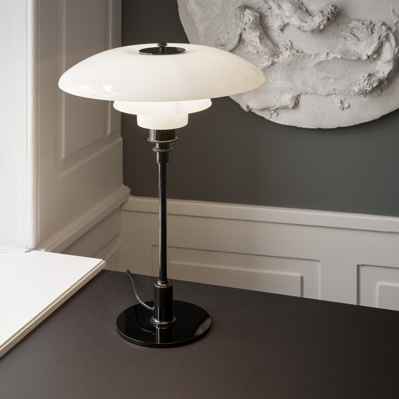 PH 3/2 Table Lamp: LS