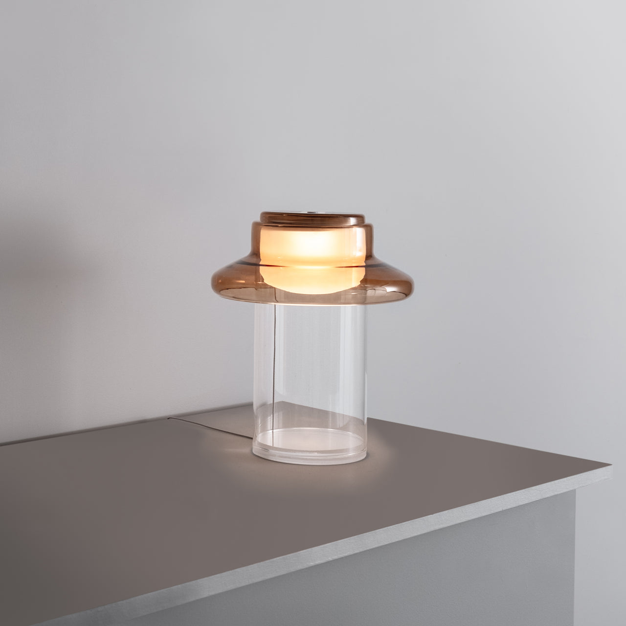 Pace 28 Table Light: LS