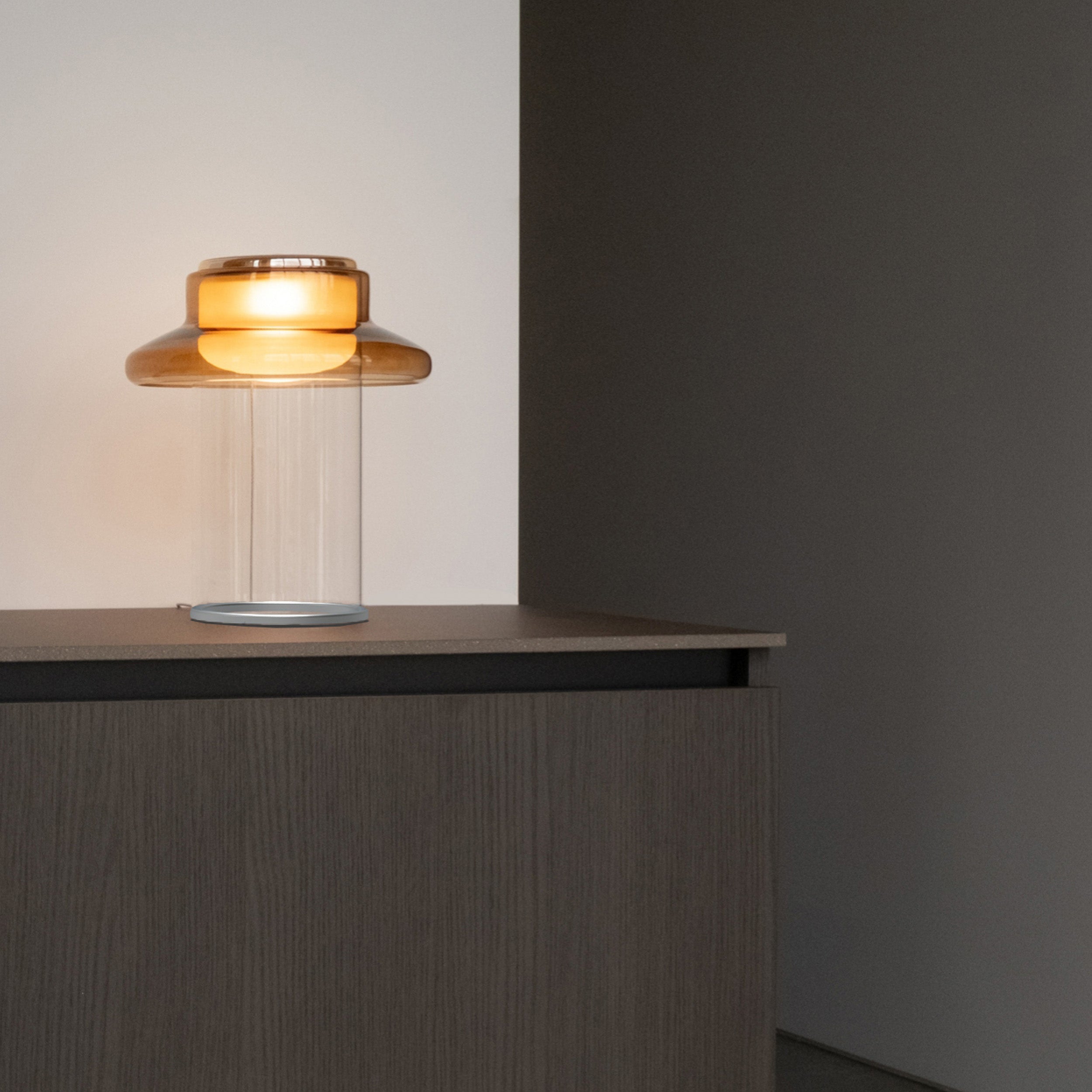 Pace 28 Table Light: LS