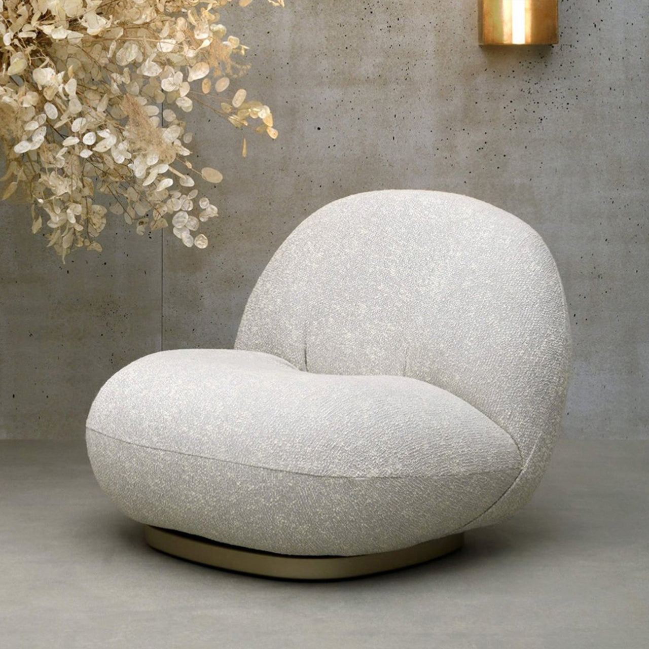 Pacha Lounge Chair: LS
