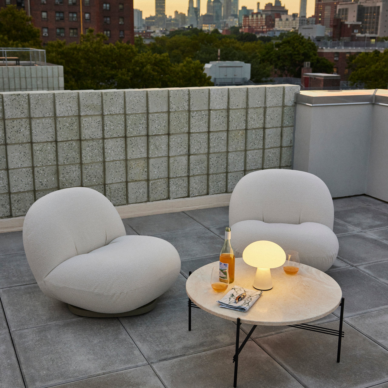 Pacha Lounge Chair: Swivel Base + Outdoor + LS