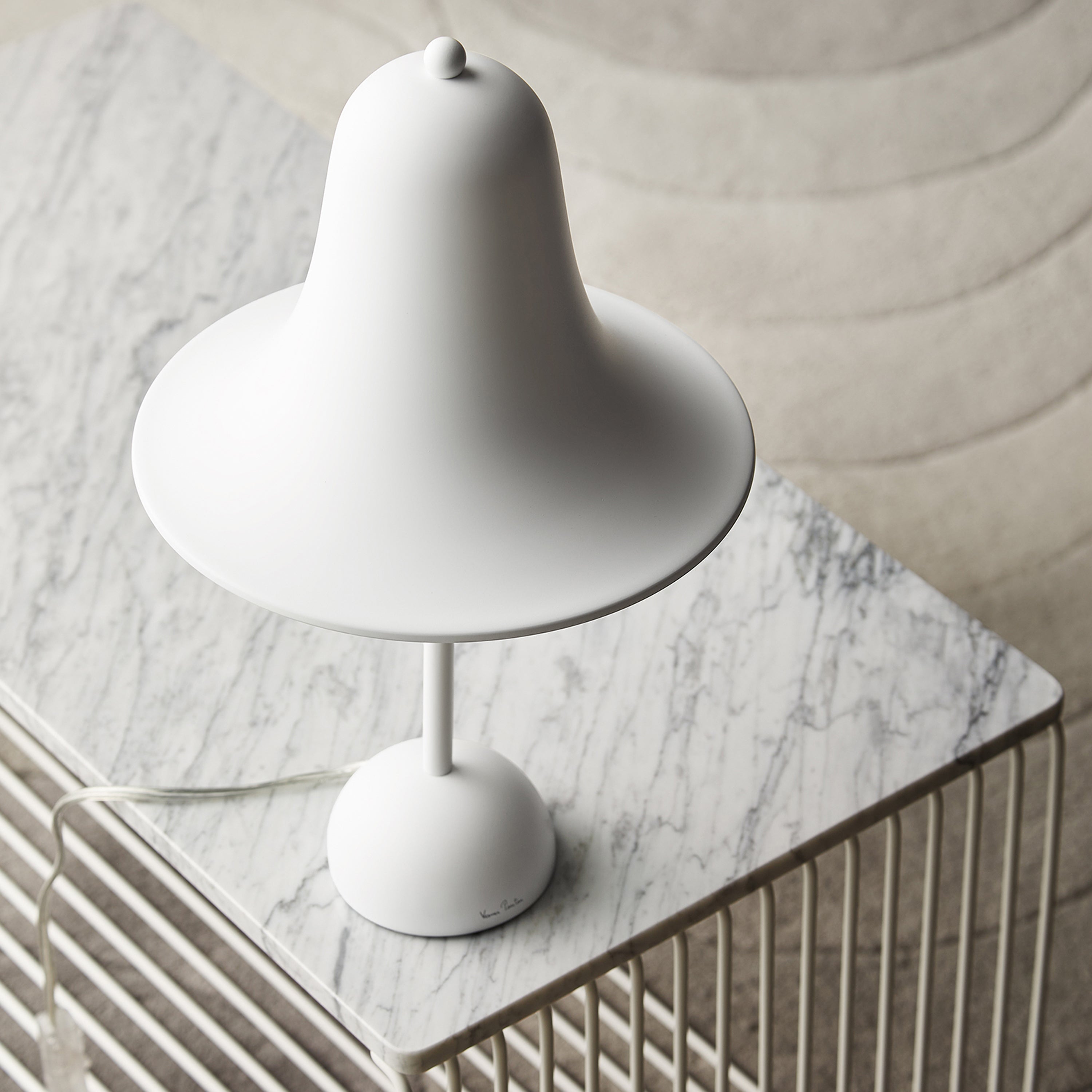 Pantop Table Lamp
