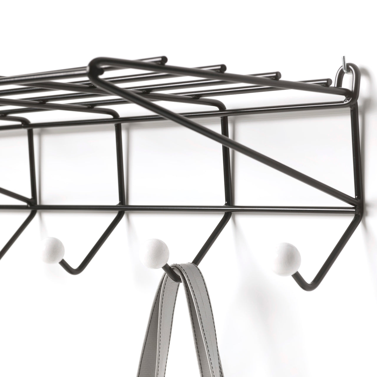 DZ05 Coat Rack: DI