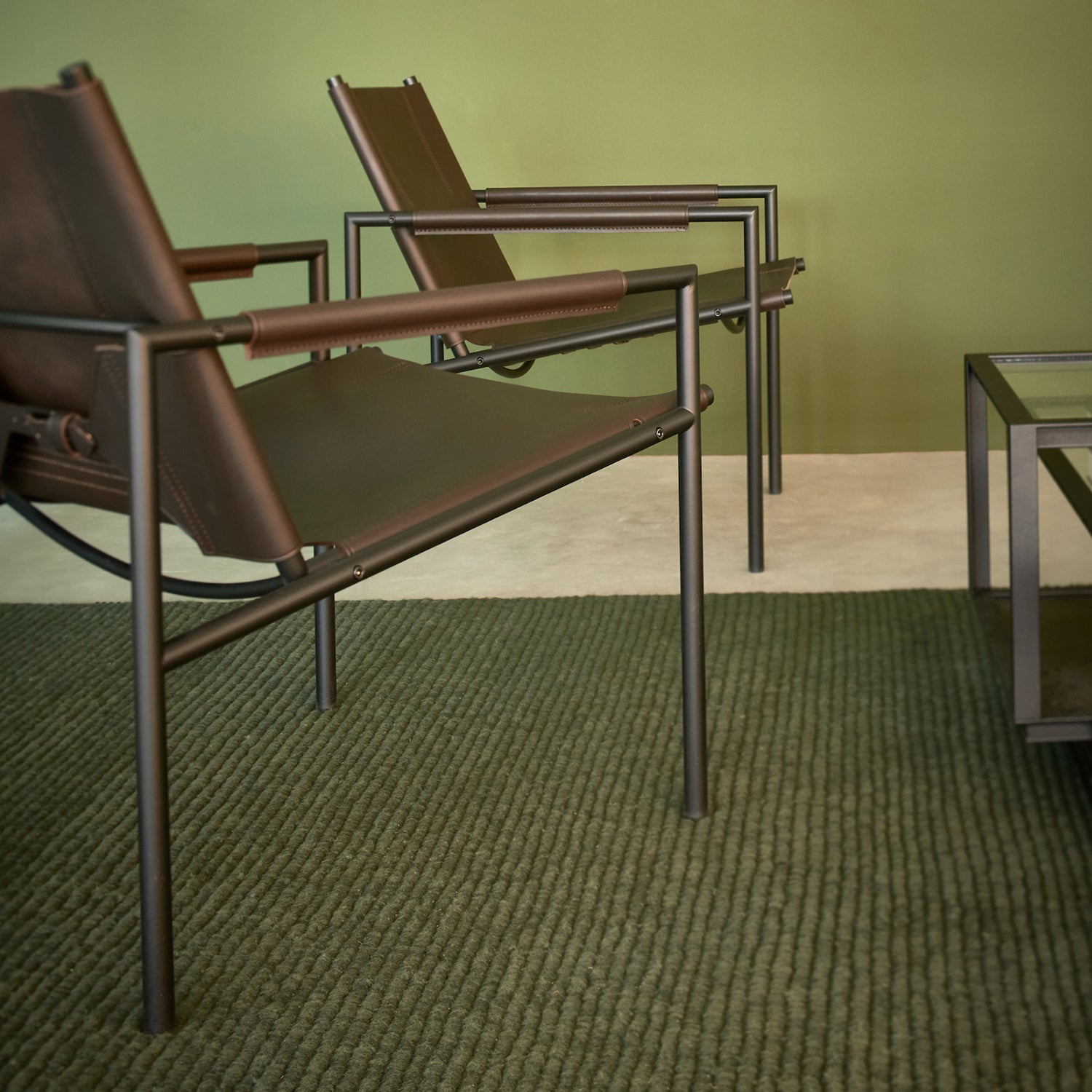 SZ02 Armchair: LS