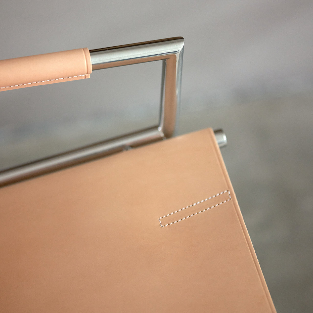 SZ02 Armchair: DI
