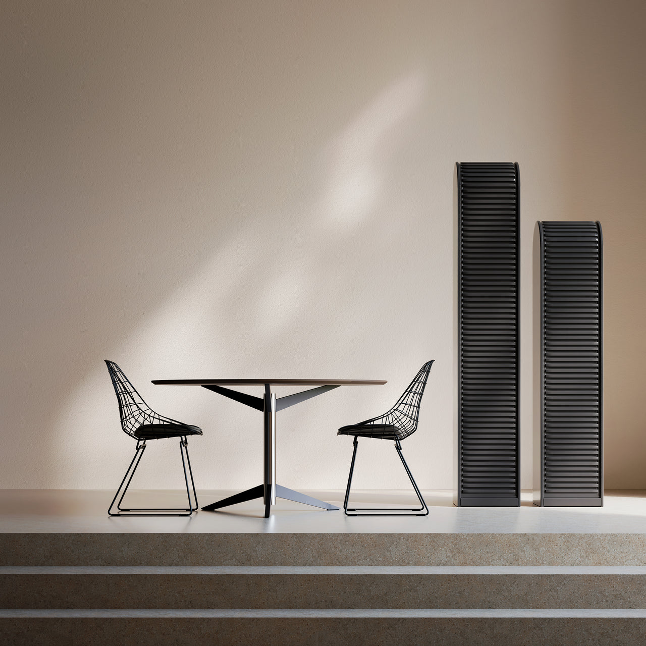 SM05 Wire Dining Chair with Seat Pad: LS
