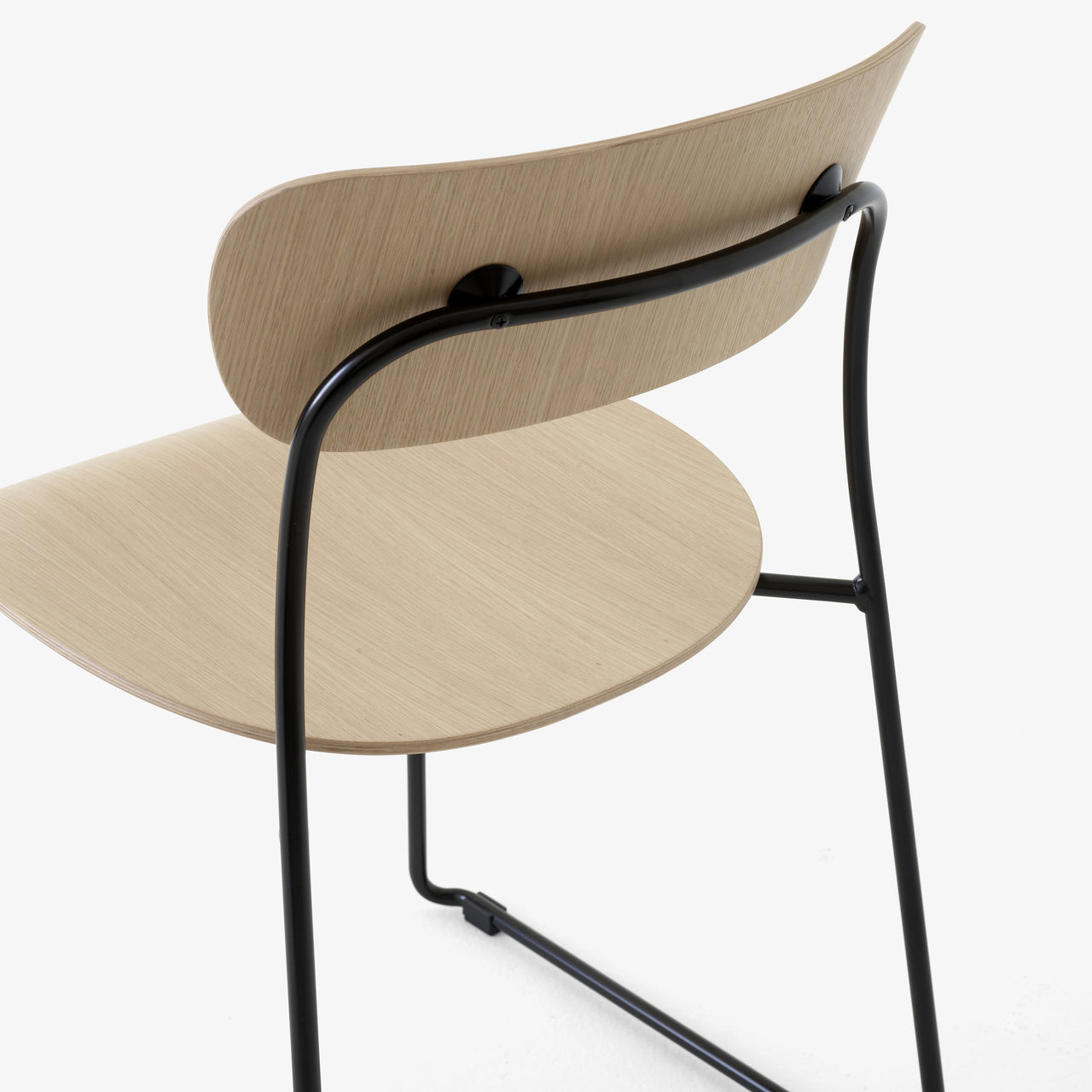 Pavilion AV51 Stacking Side Chair: Set of 2