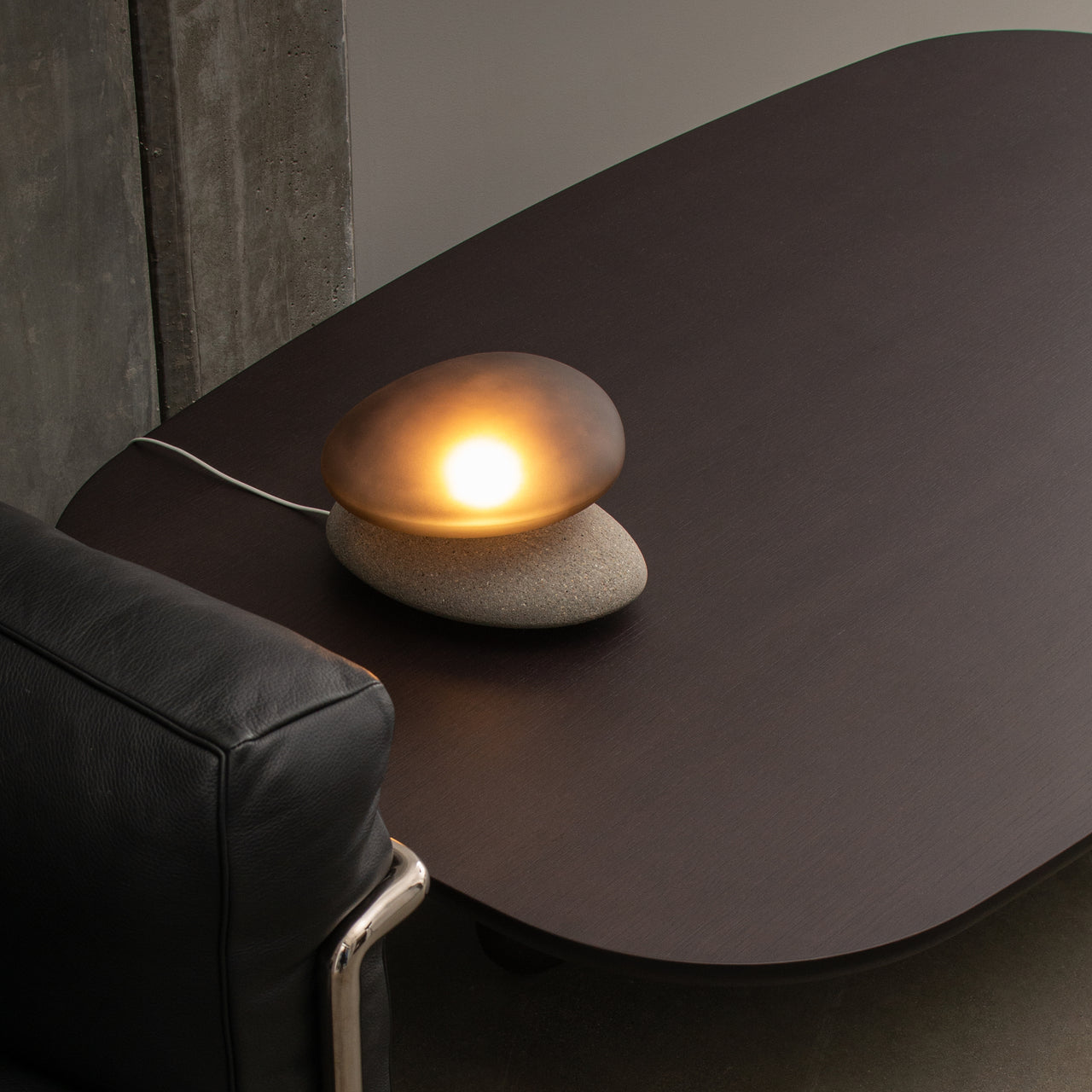 Pebble Table Light: LS