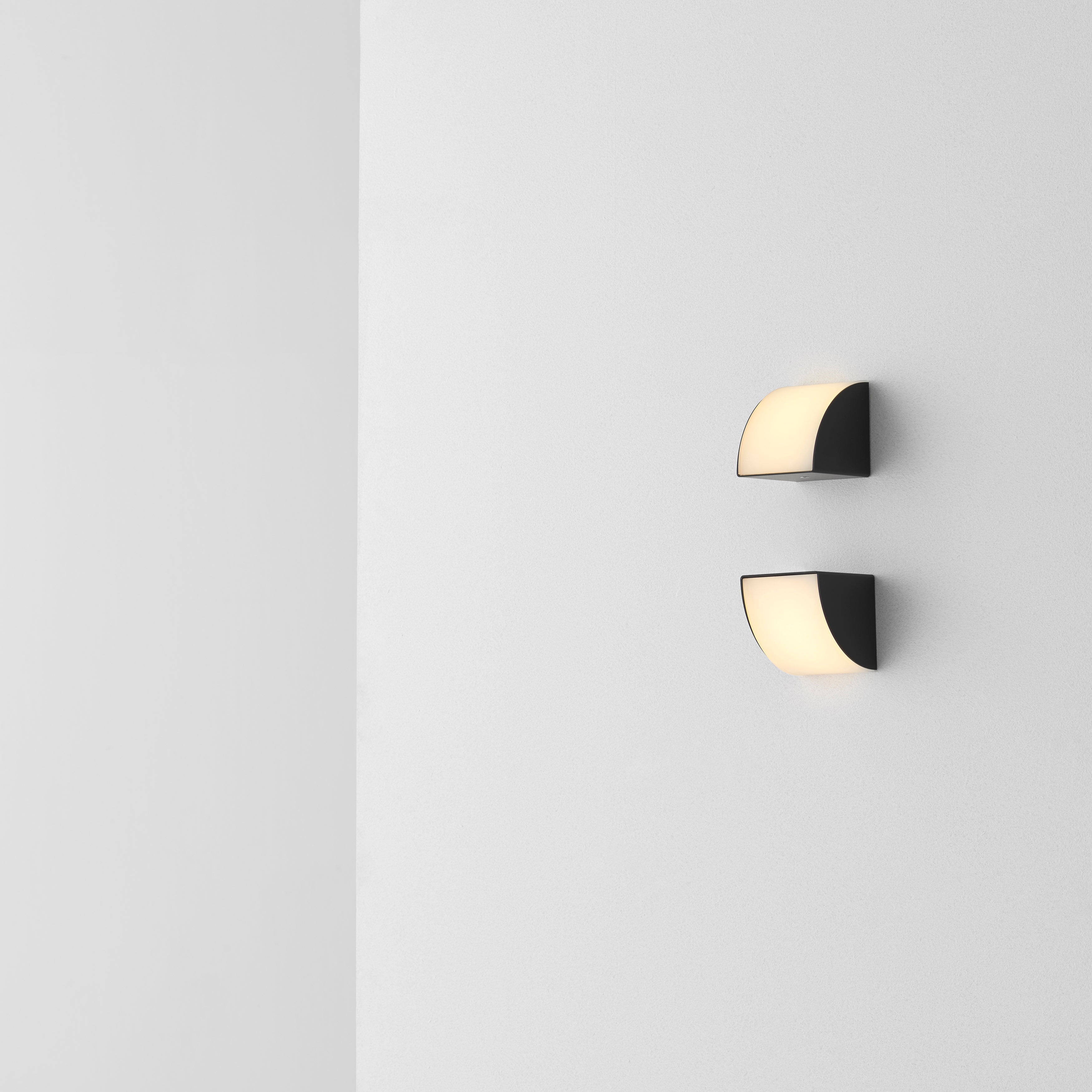 Phase Wall Sconce: LS